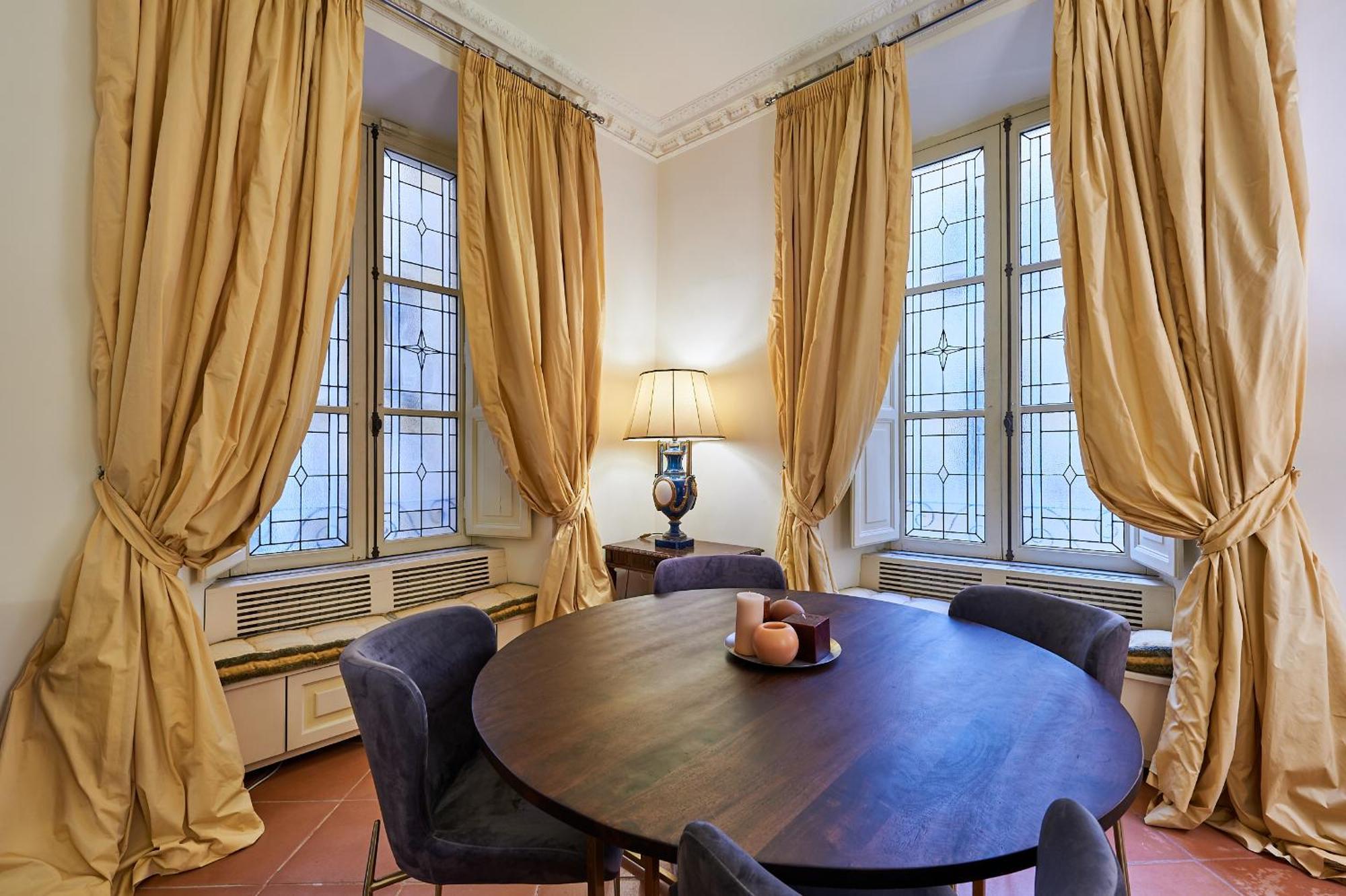 Irex - Cavour Private Appartement