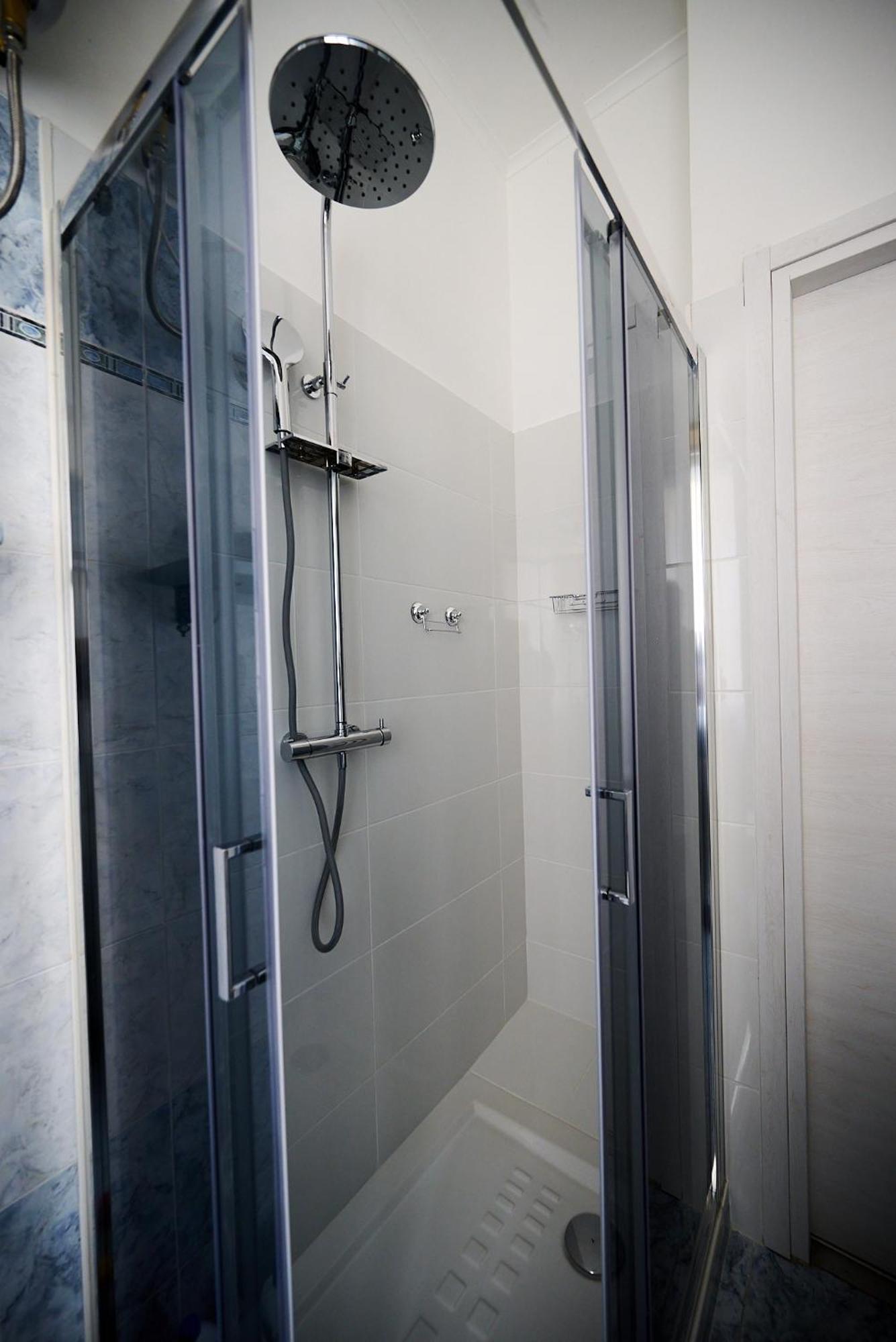 Apartamento Brandnew Luxury House Near Metro Station Roma