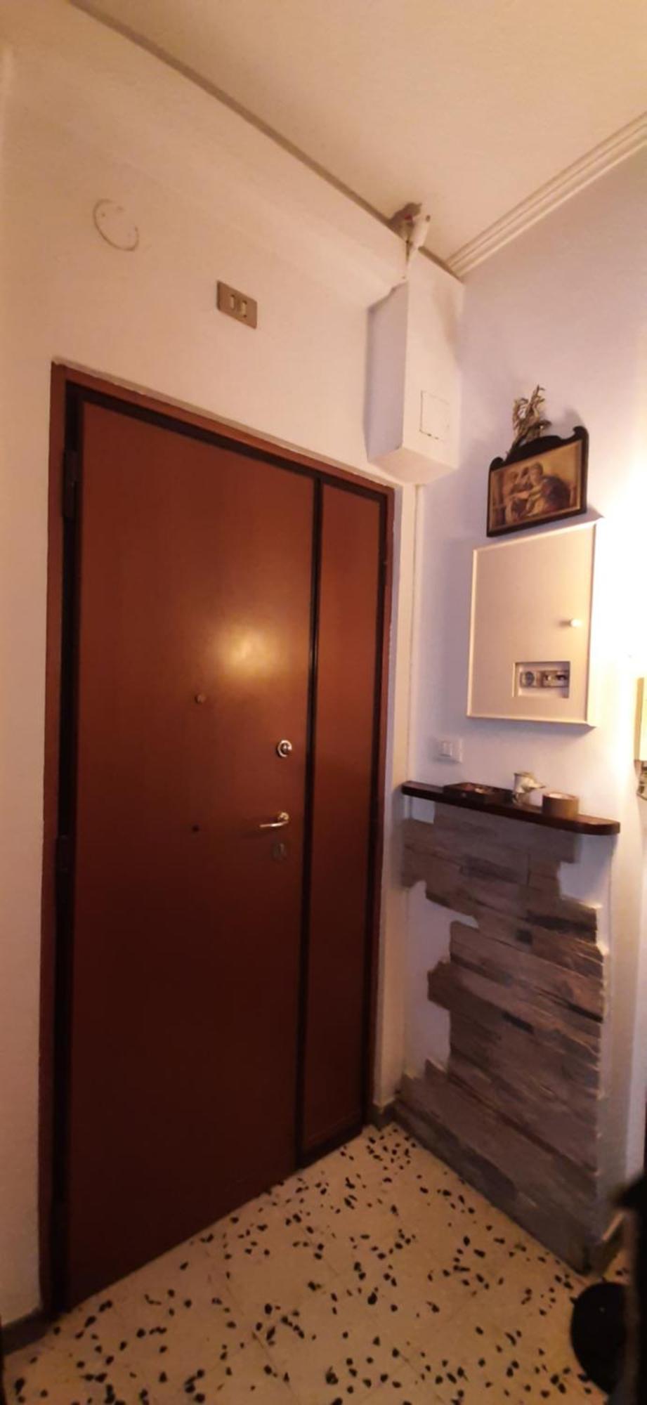 Apartment - Metro C
