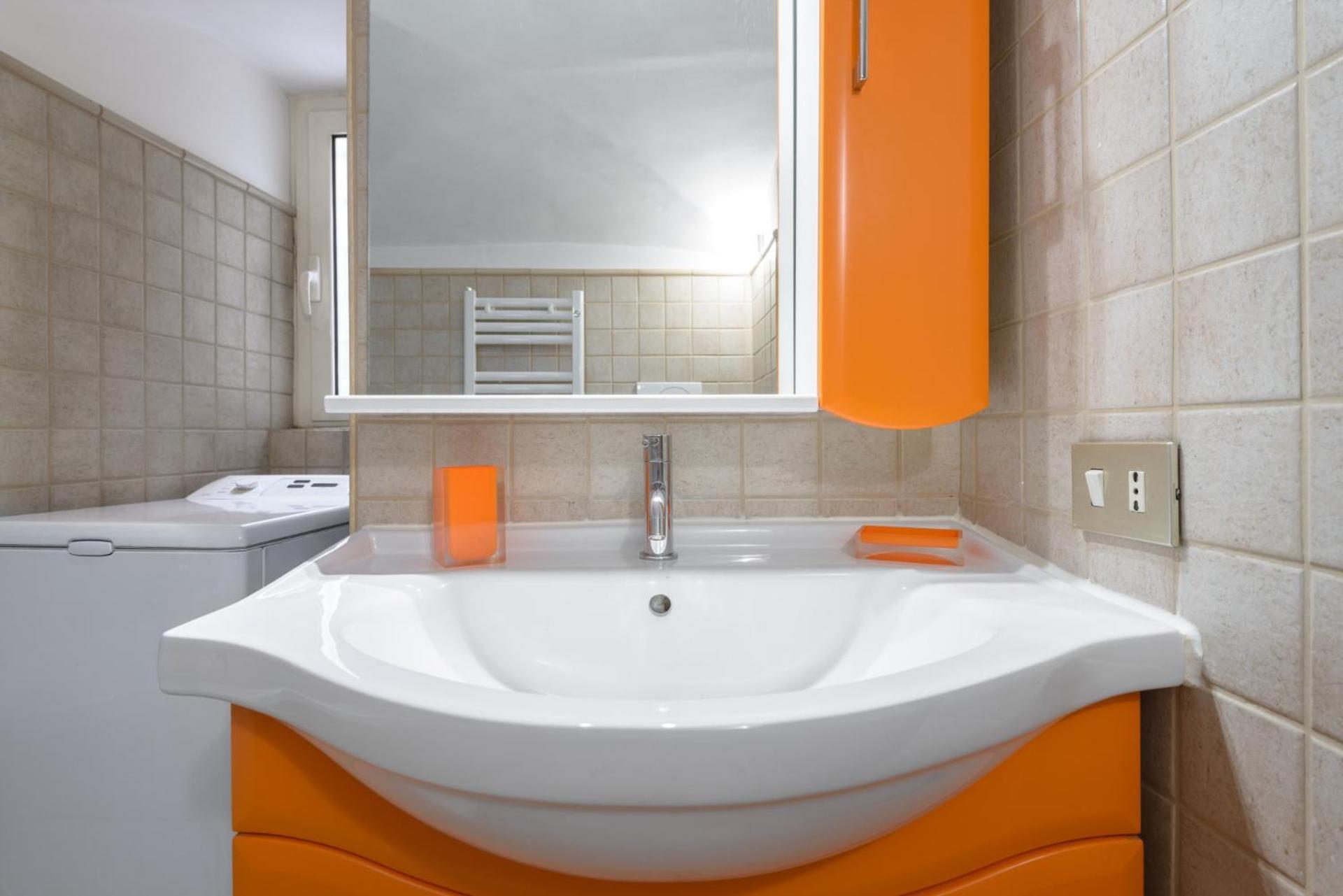 Navona New Deluxe