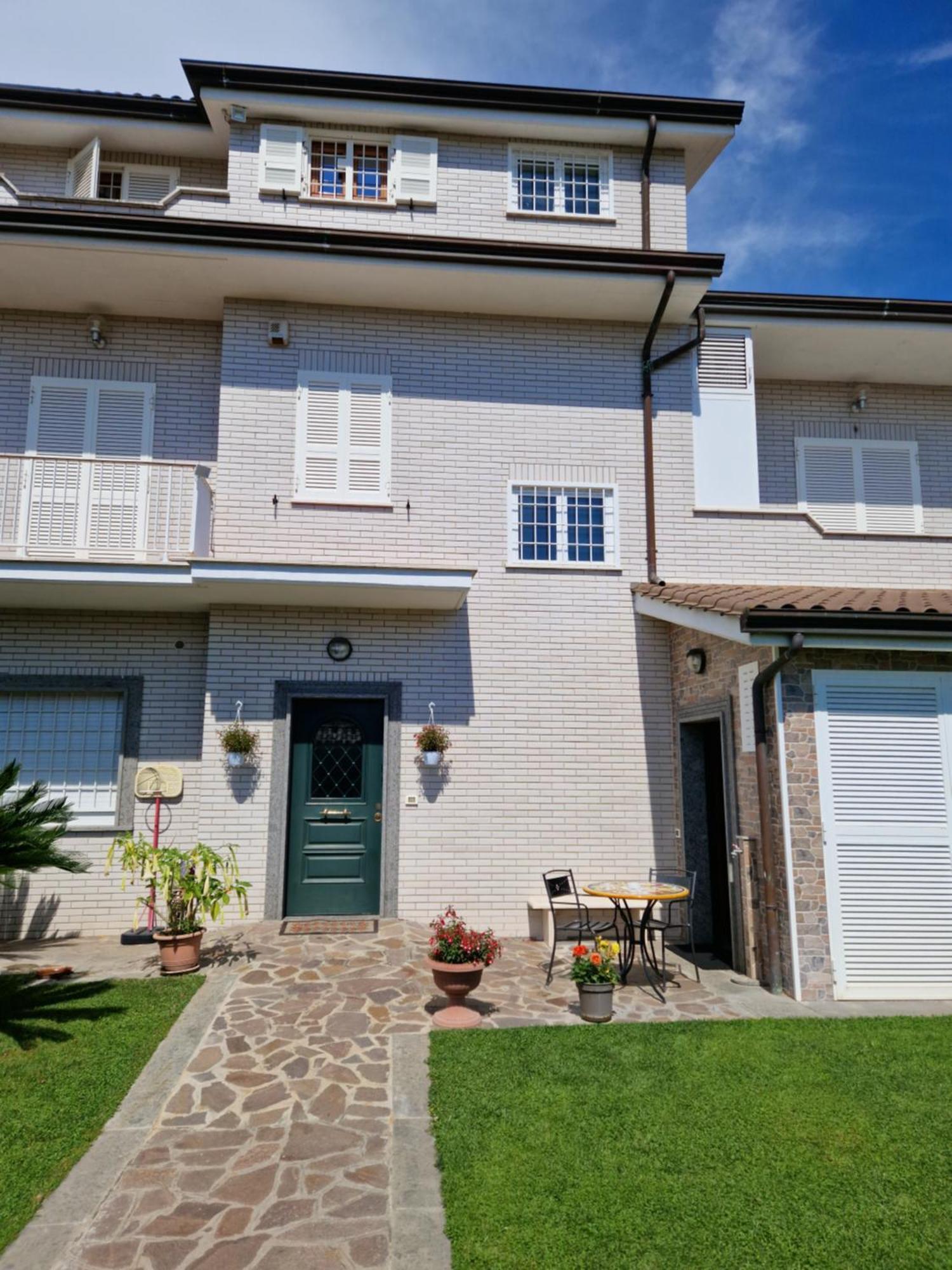 Castelbarco House B *