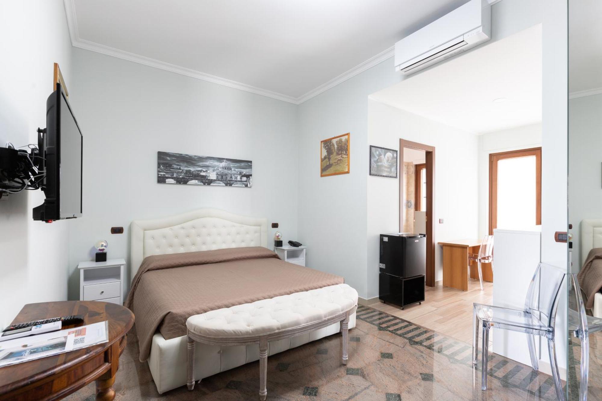 Castelbarco House B Guest house