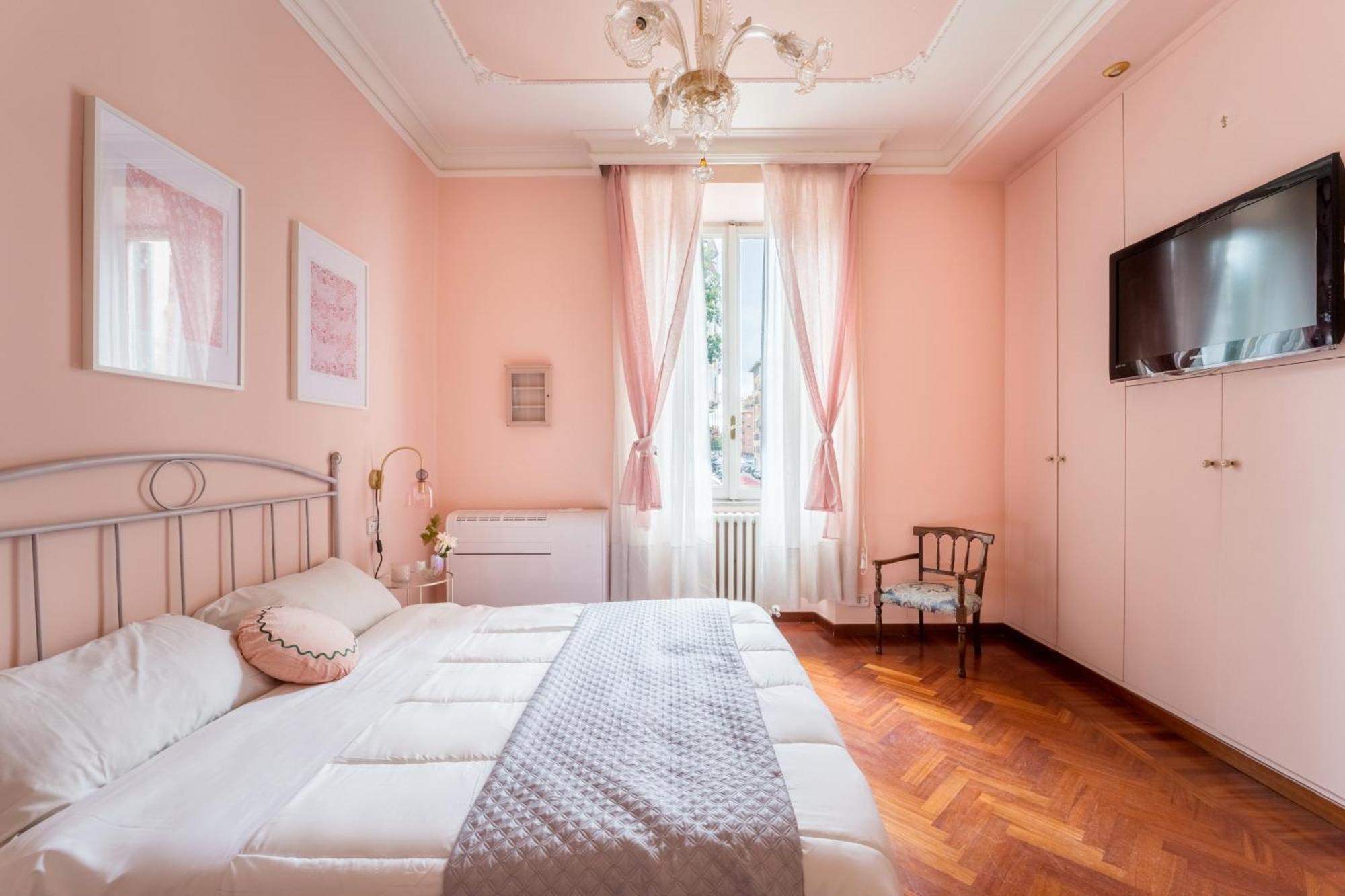 Apartment Casa Tudor, Charmy Eccentric Flat In Piccola Londra 10 Min From Center