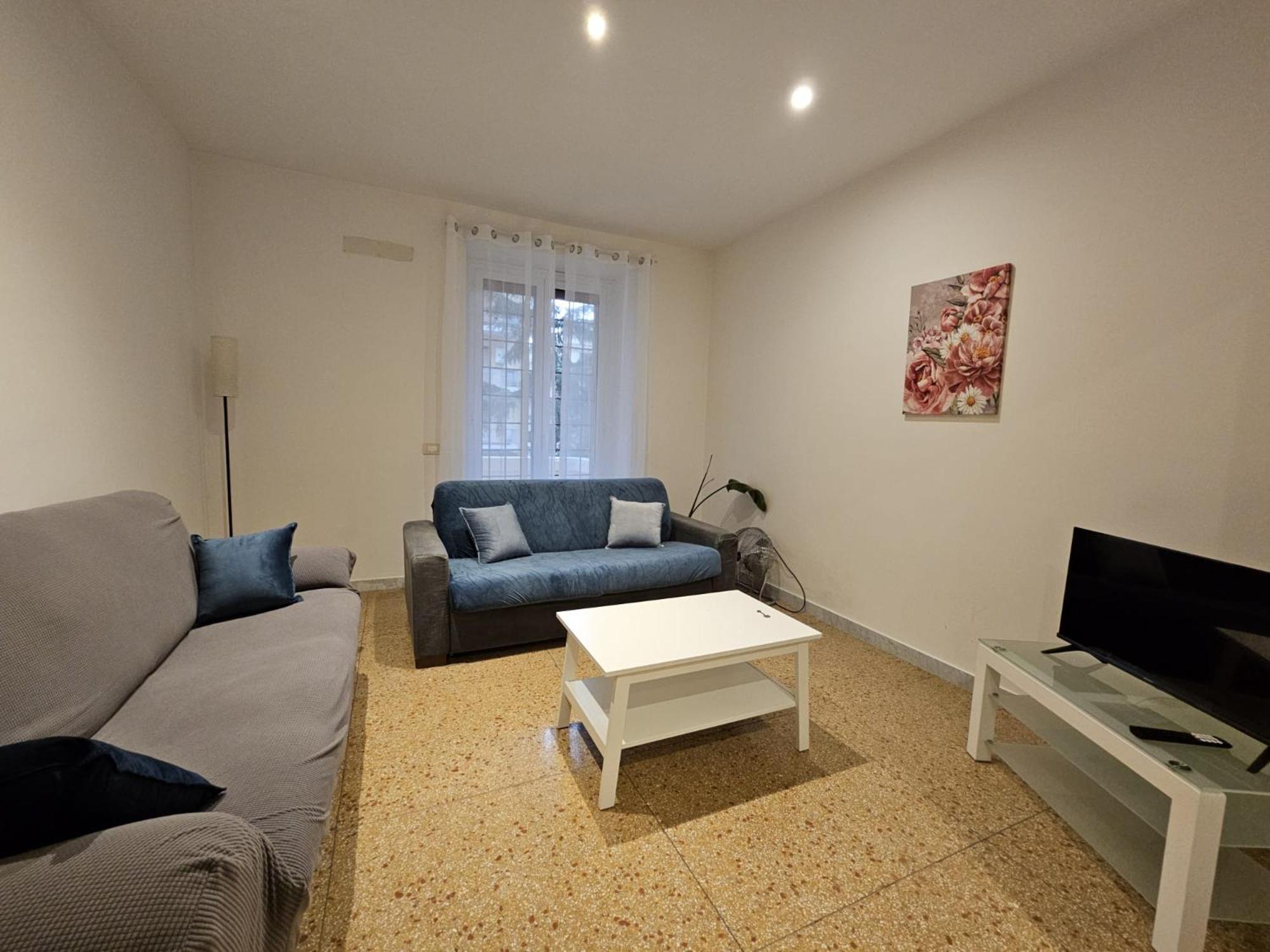 Apartment Be Your - Isabella Bright Rome