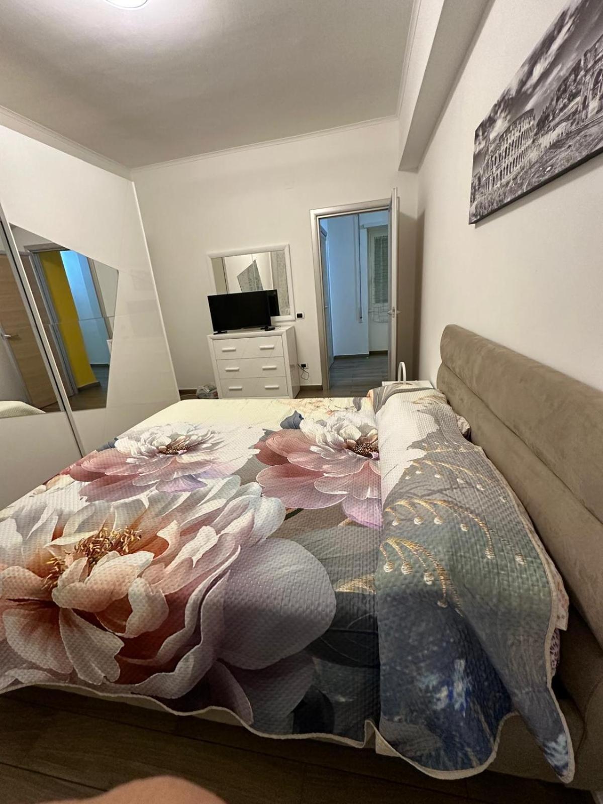 Nel Apartment *