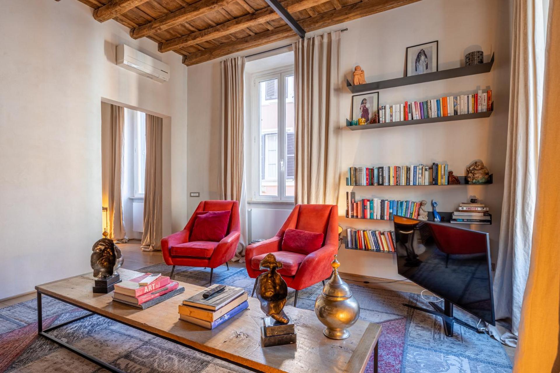 Apartment Fontanella Borghese Lux