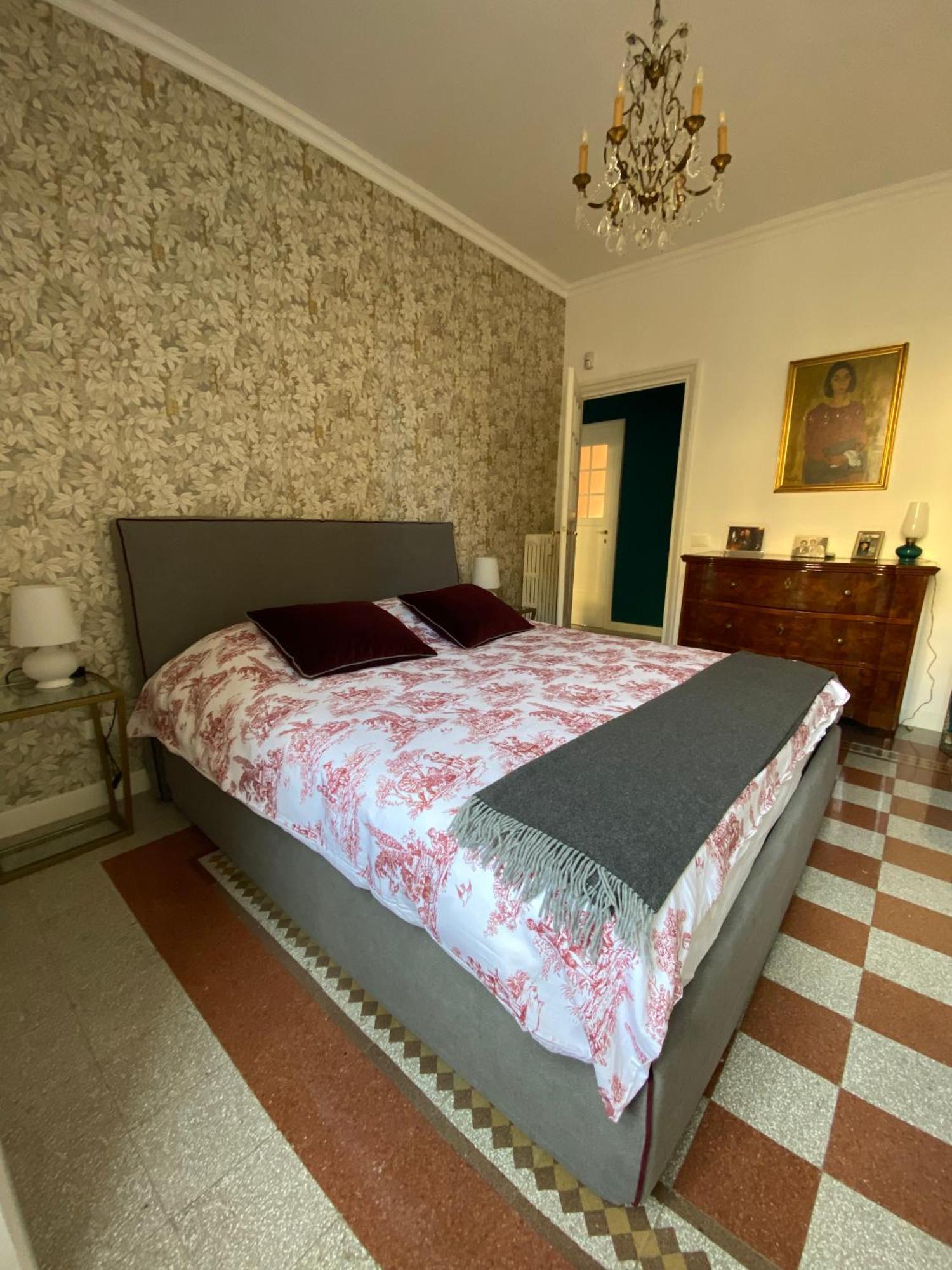 Timeless Elegance Near Vatican Rome