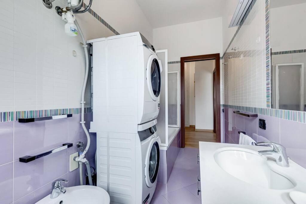 Bdc - Rome, Open City! 3-bdr! Apartment *