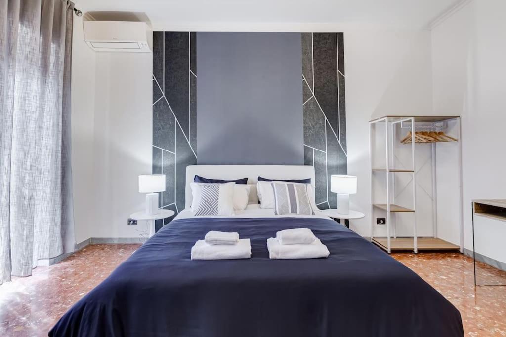 Apartment Bdc - Rome, Open City! 3-bdr!