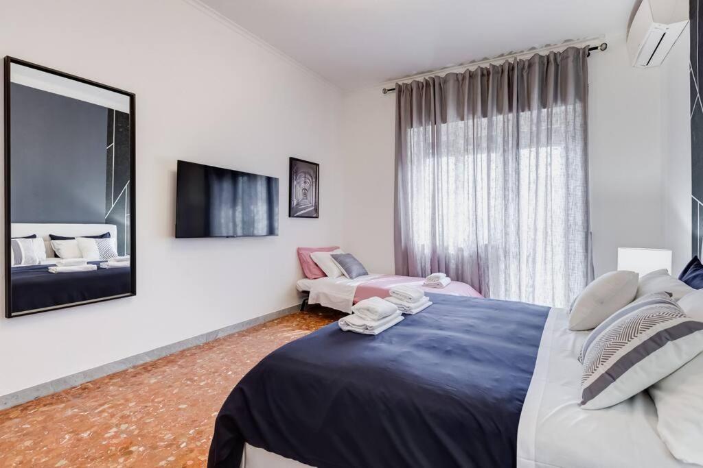 Apartment Bdc - Rome, Open City! 3-bdr! *