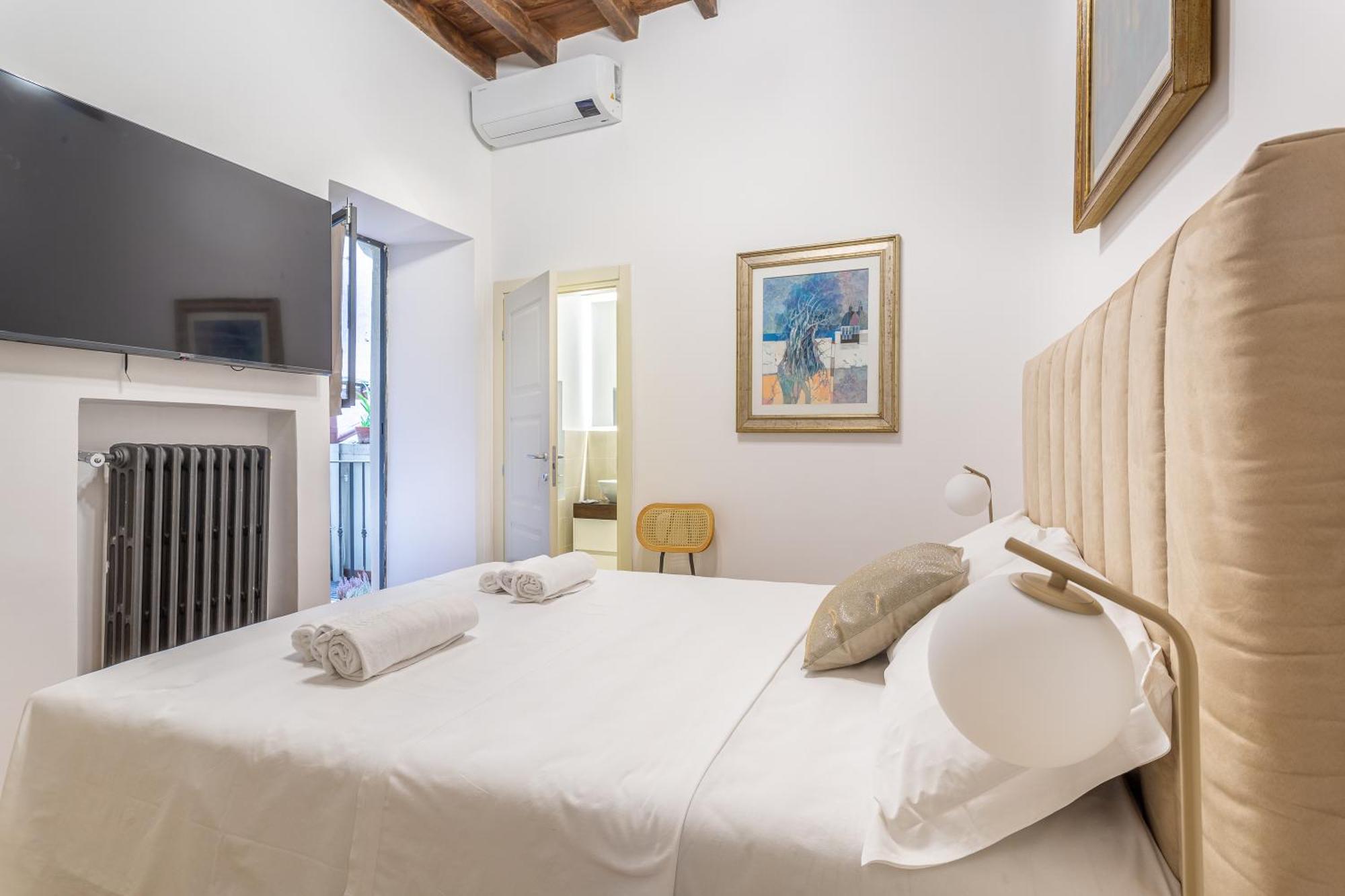 Iflat Modern & Comfortable In Trastevere Apartment *