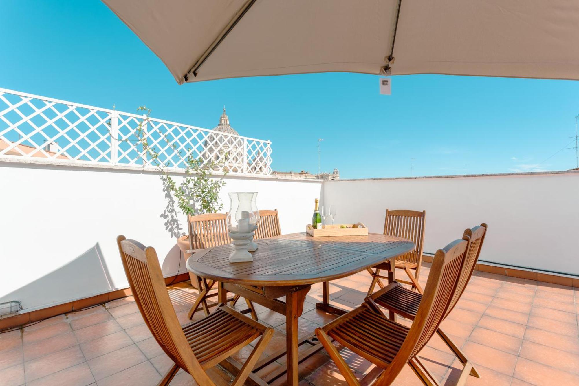 Apartment Saint Peter's Luxury Terrace Rome