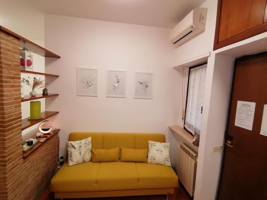 Grazioso Posizione Ideale Metro C Apartment Rome