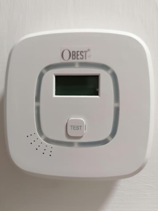 Apartment Grazioso Posizione Ideale Metro C Rome