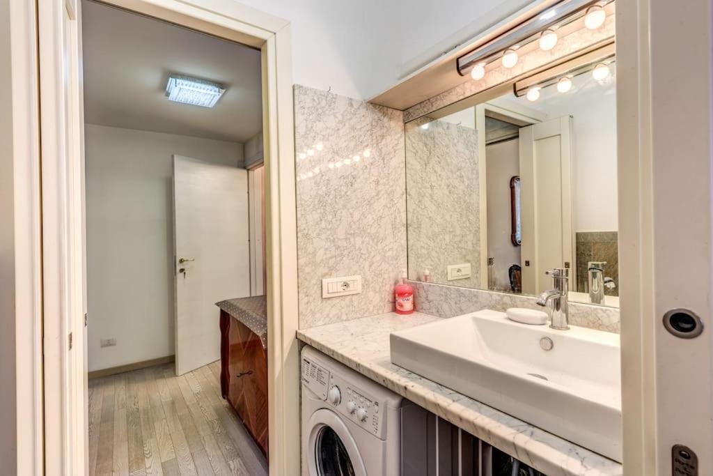 Apartment Interno 10 - Centre St Camillo Hospital Rome