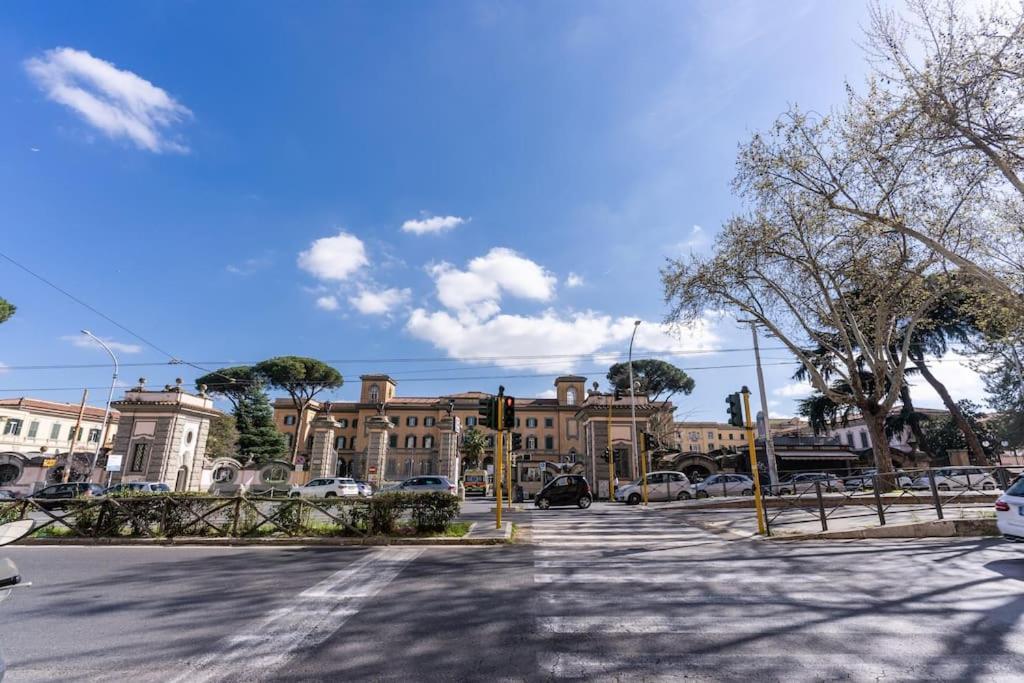 Interno 10 - Centre St Camillo Hospital * Rome