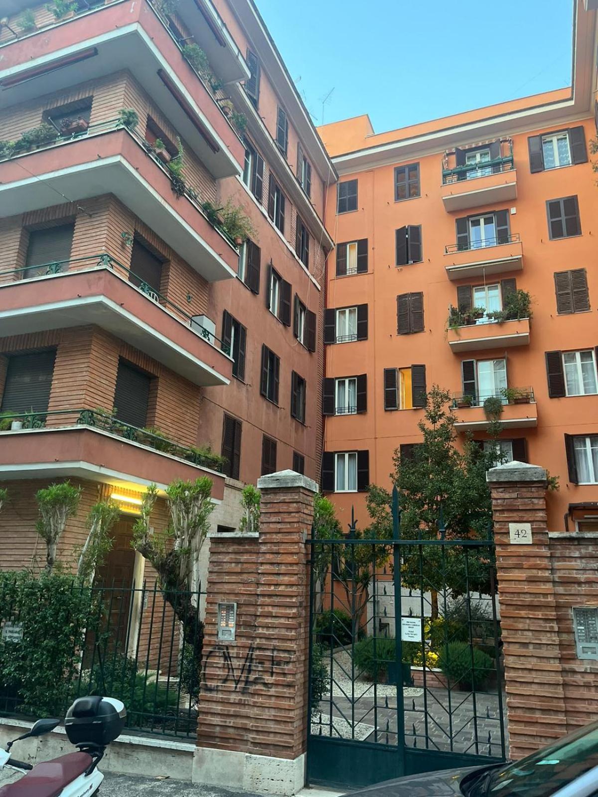Colosseum Vibes Apartment *