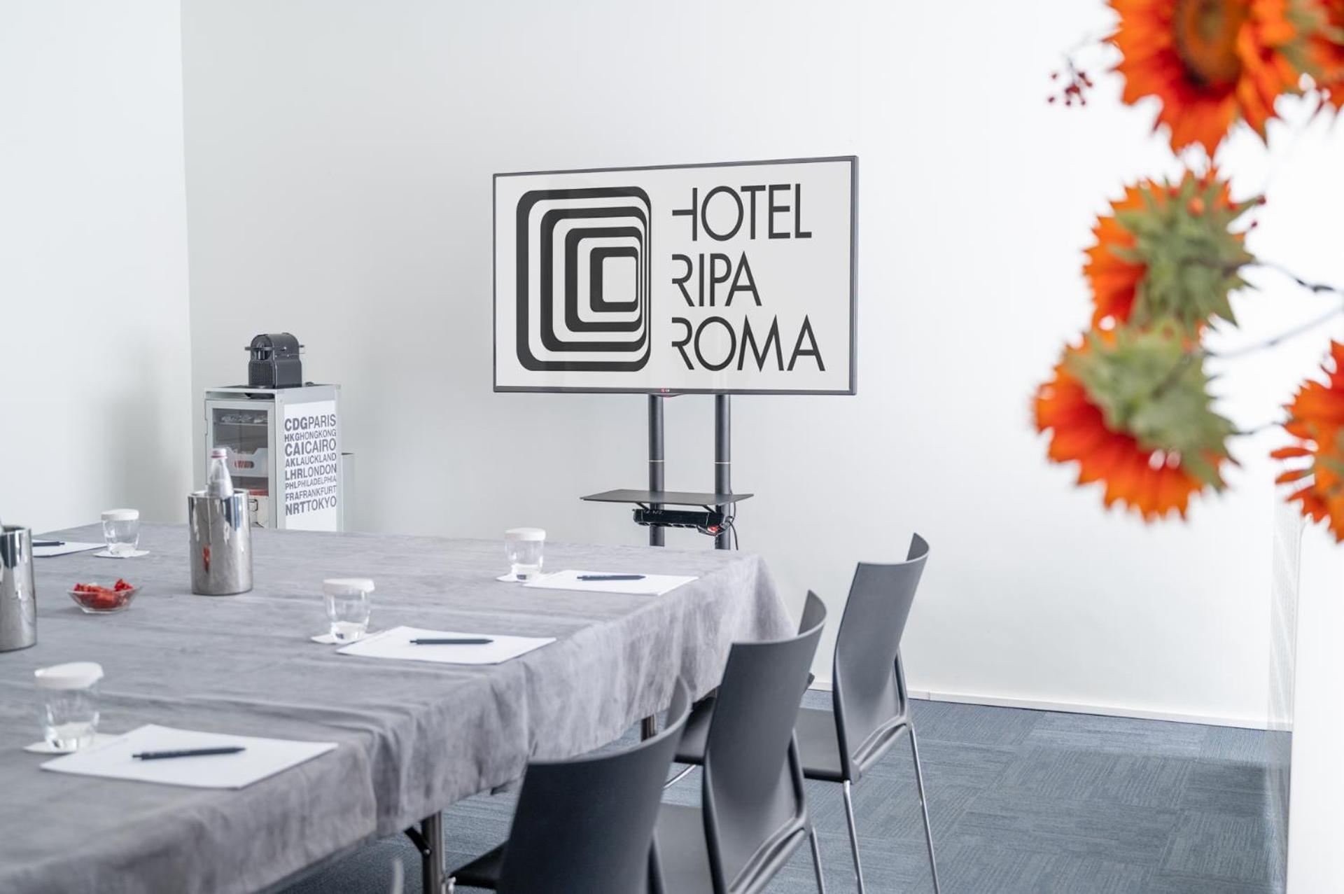 Ripa 4* Rome