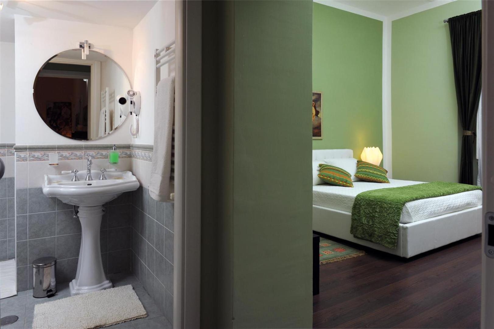 Alexander Bed & Breakfast