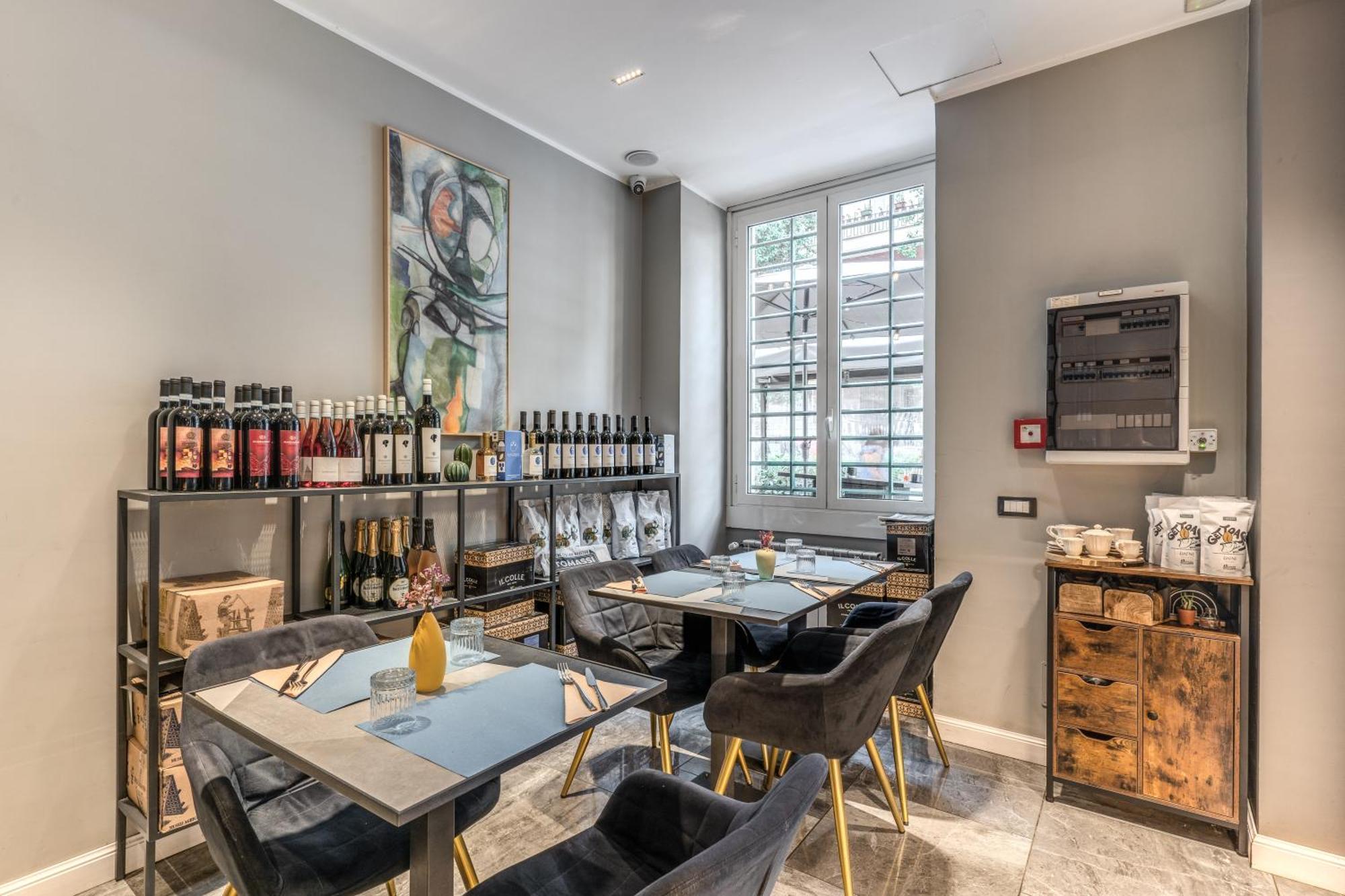 Hotel Apollo Boutique 4*