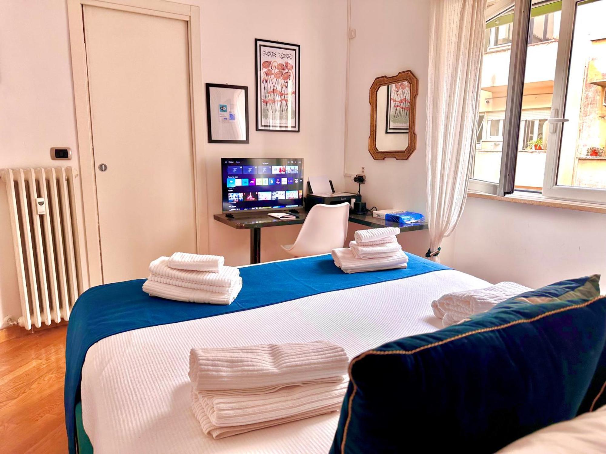 Vatican Glamorous At Passeggiata Del Gelsomino - Free Parking, 4 Guests, - Jubilee Ideal