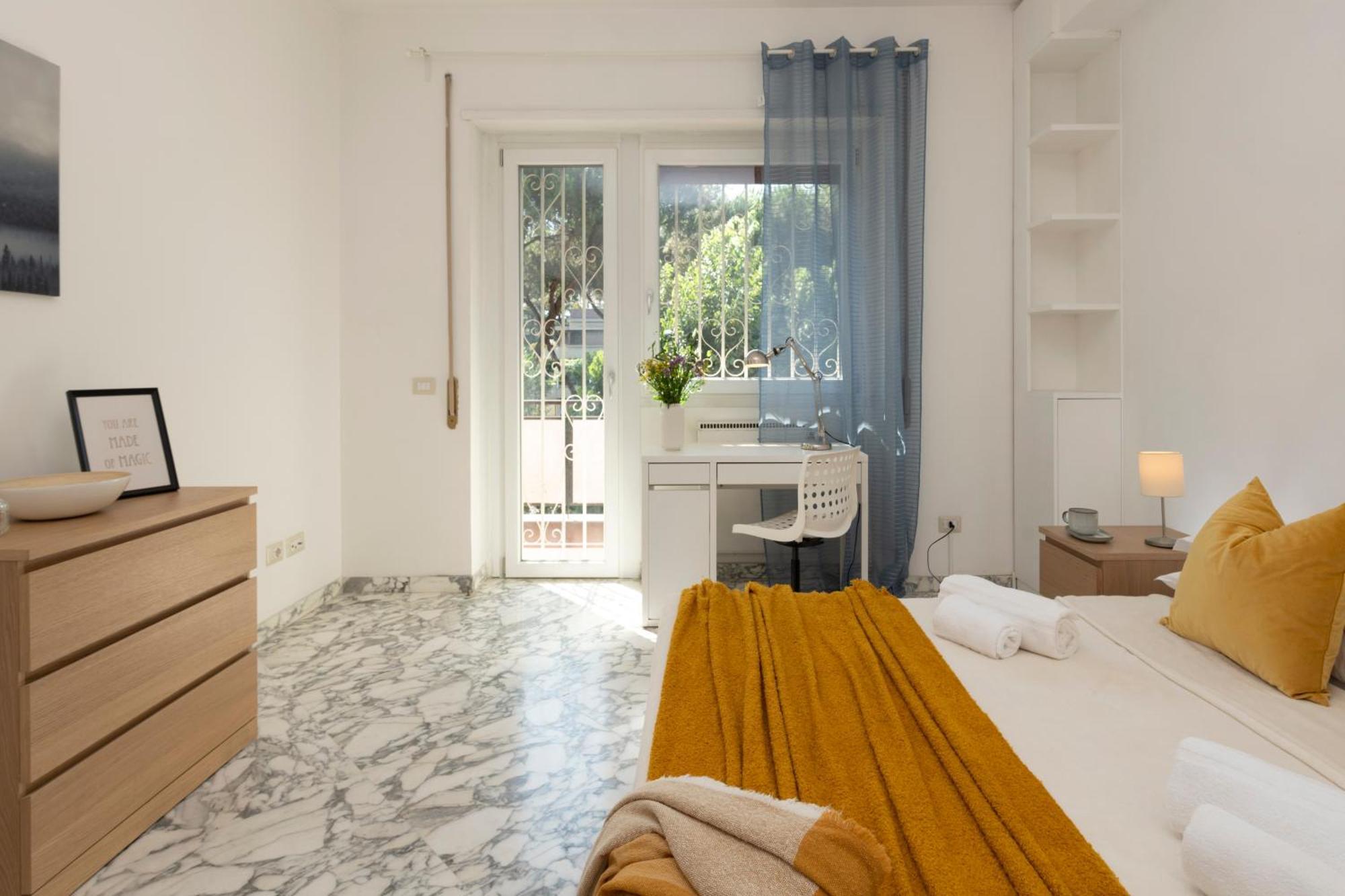 Spazioso Vicino Eur Appartamento