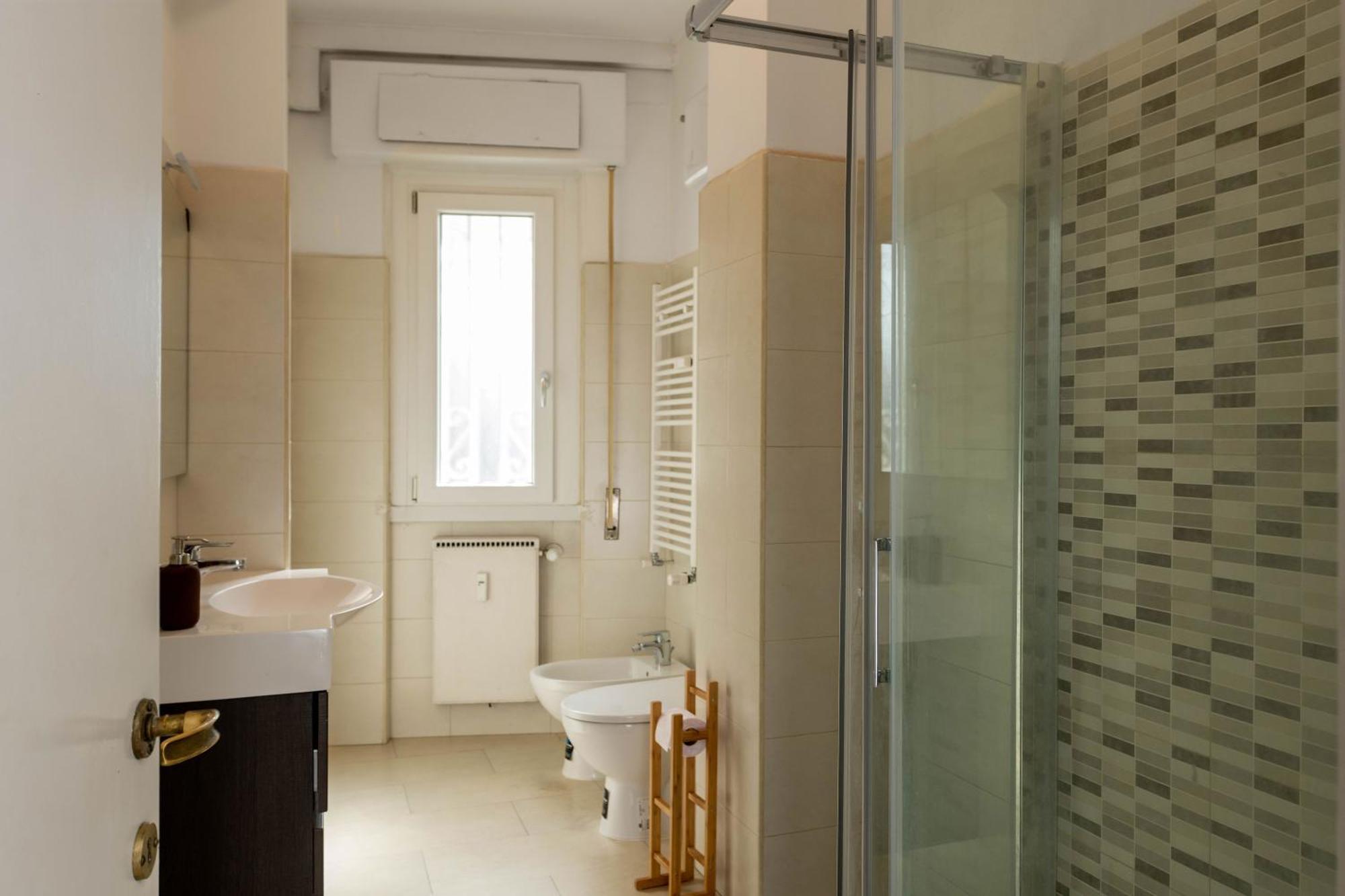 Appartamento Spazioso Vicino Eur Roma