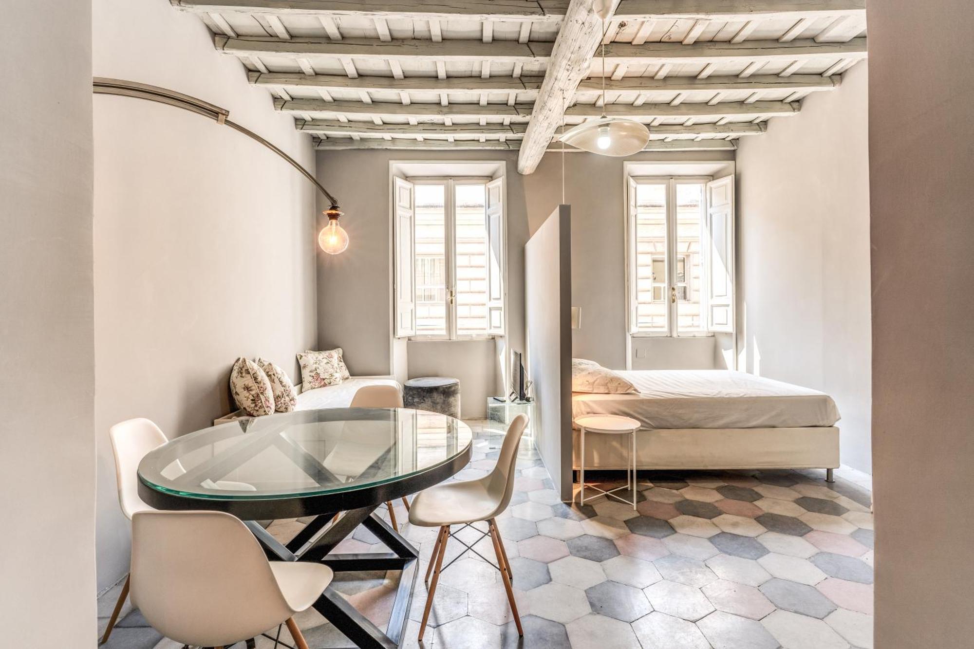 Stylish Flat Near Colosseum *
