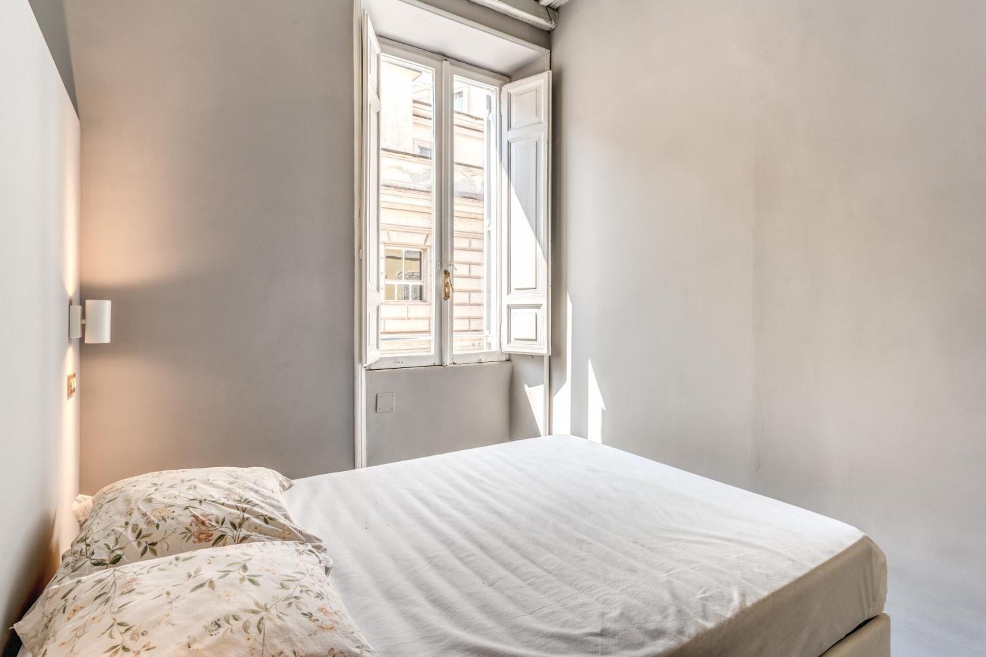 Stylish Flat Near Colosseum *