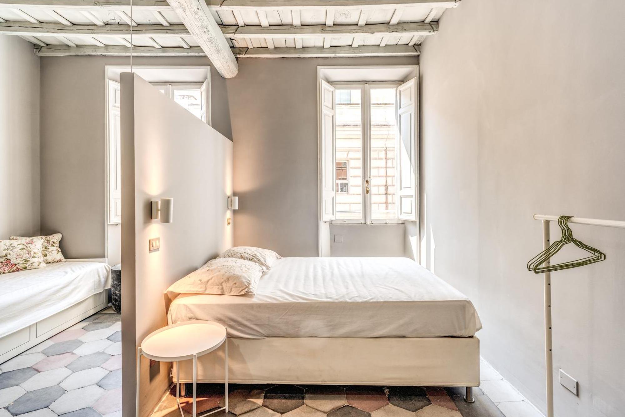 Stylish Flat Near Colosseum Apartment Rome