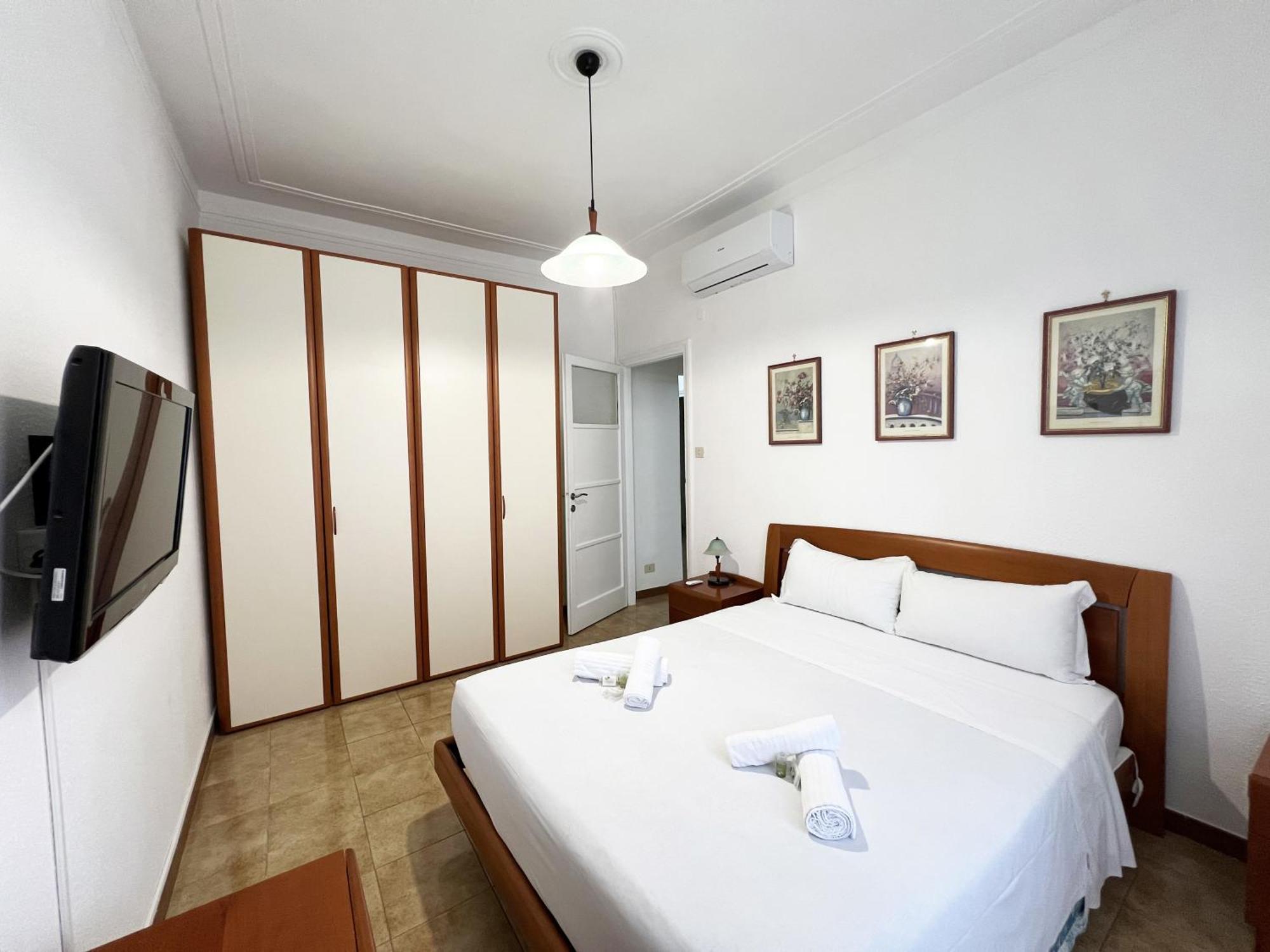 Marisol Monolocale Metro A Ponte Lungo Apartment *