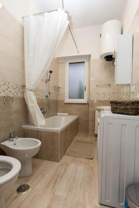 Apartamento Blu Flamingo, Eleganza E Comfort A Trastevere