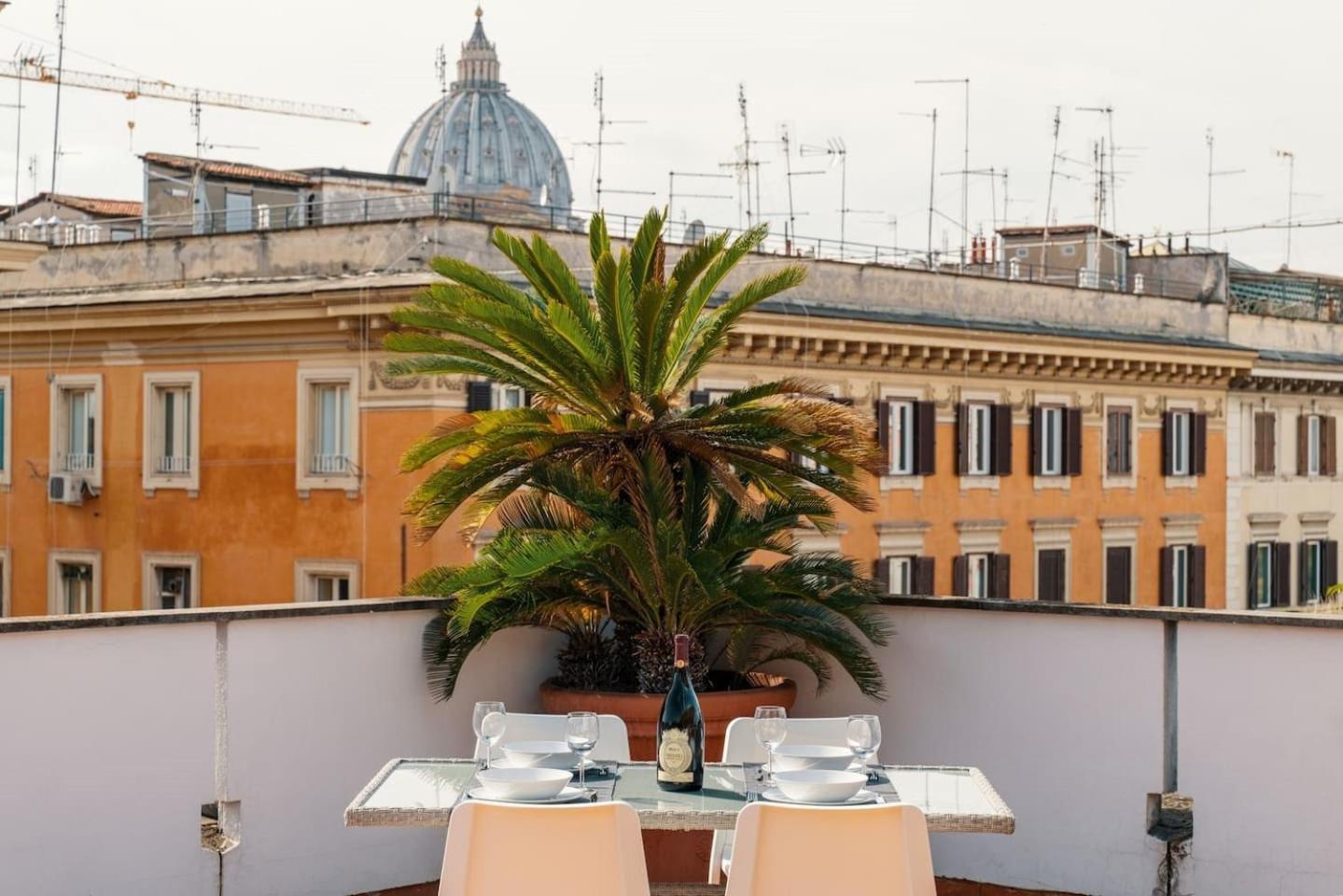 Apartment The Terrace With St Peter View Rome