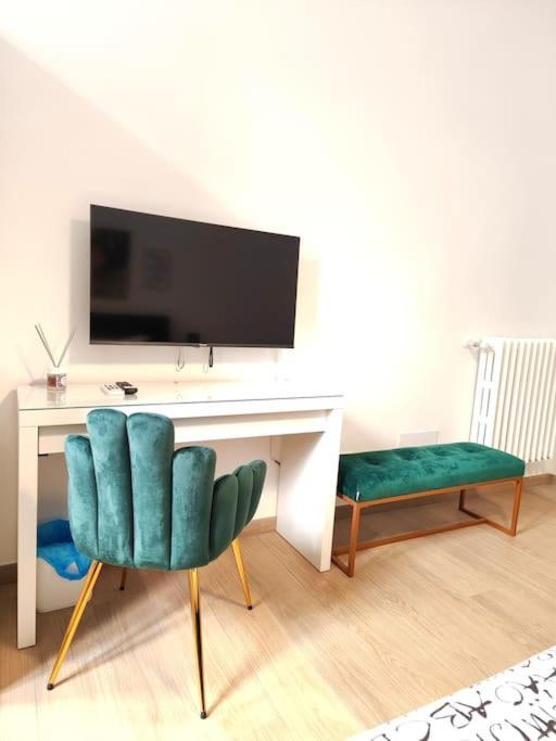 Apartment The Gold Rome