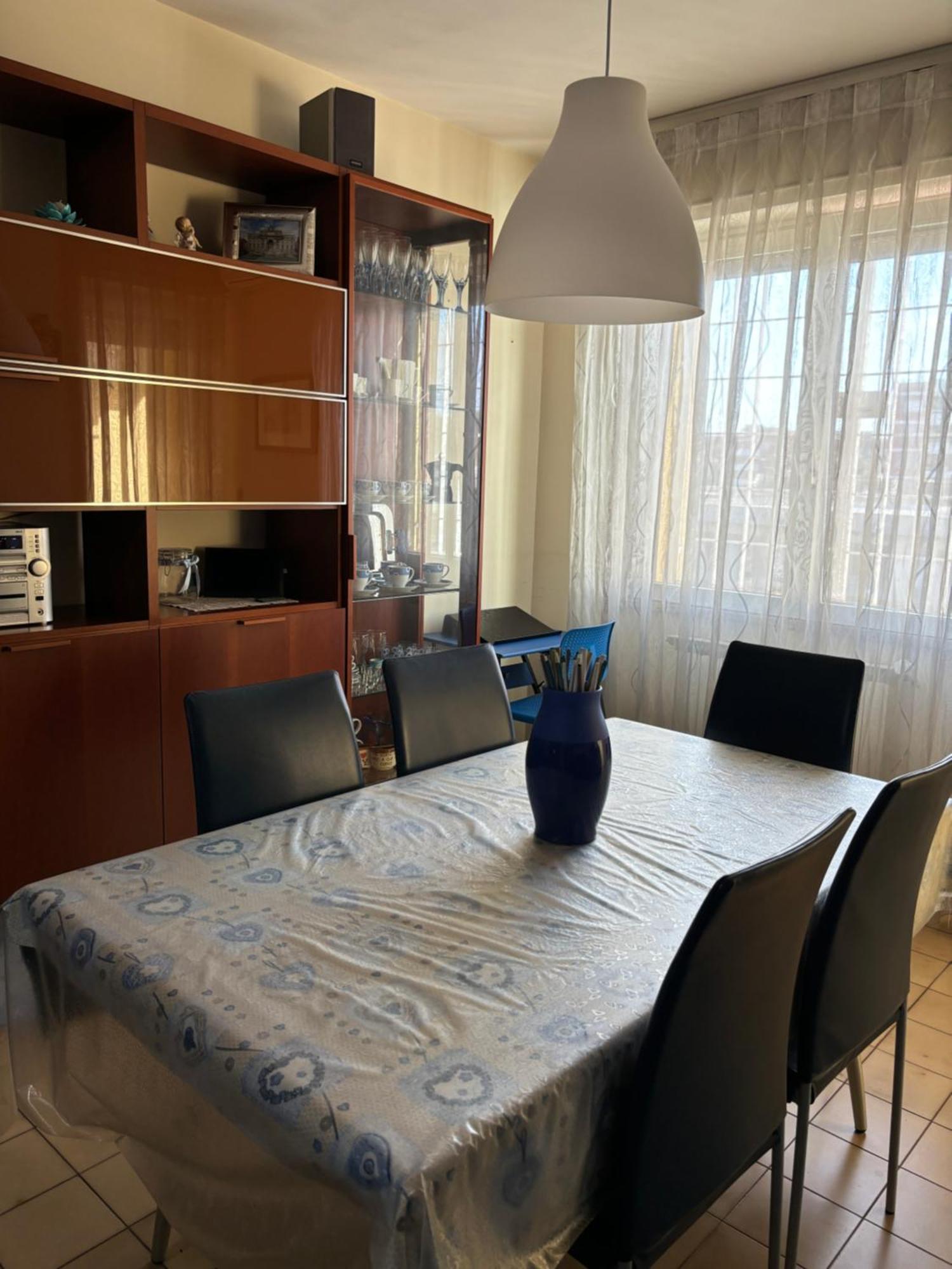 Grelly's House - In - 50 Meters From The Metro