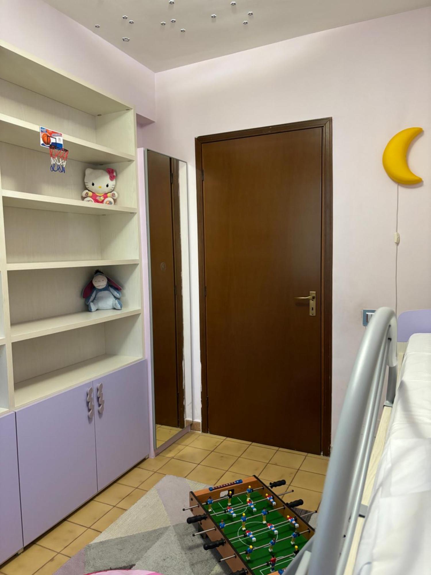 Grelly's House - In - 50 Meters From The Metro Apartment *
