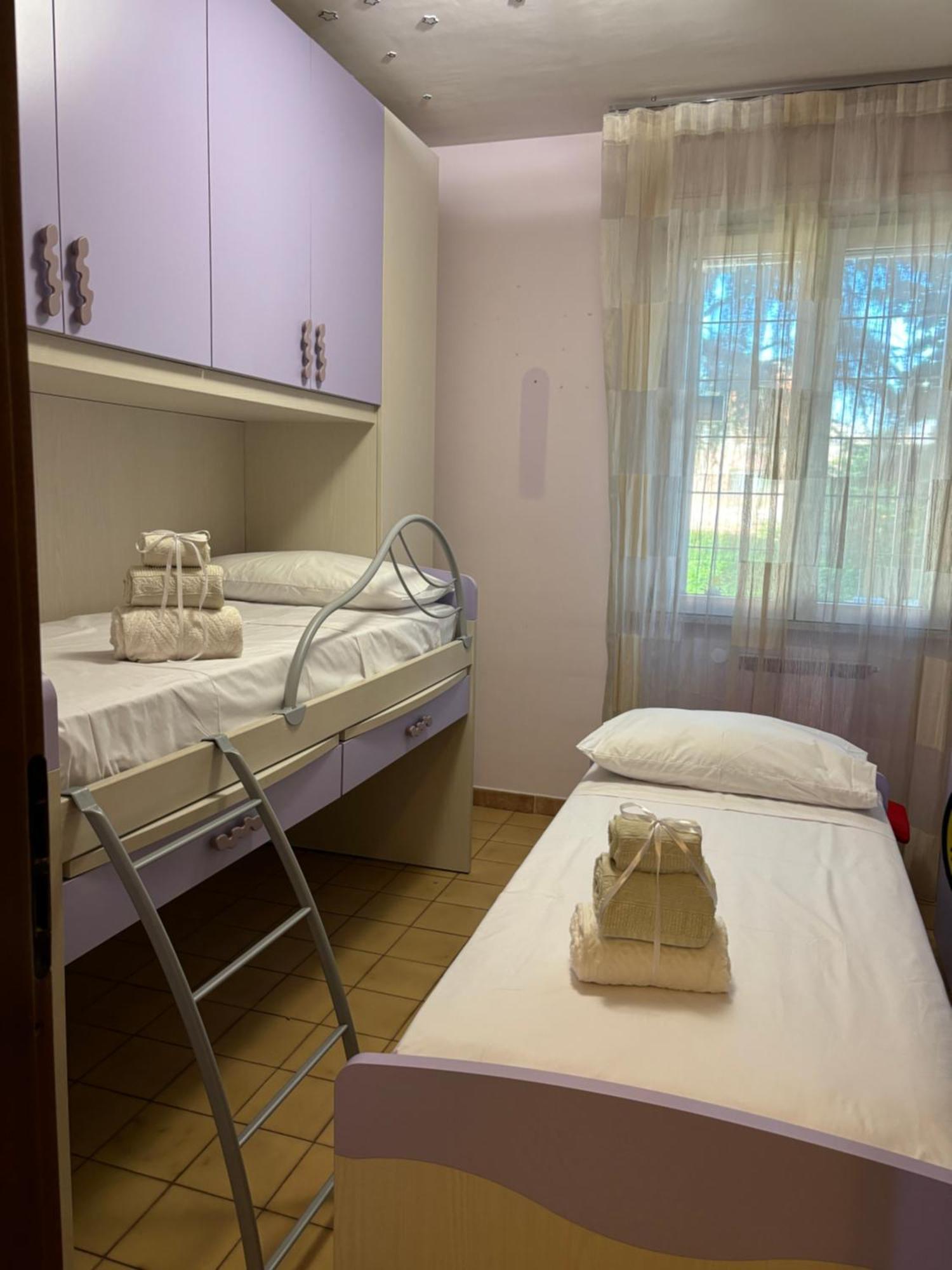 Apartment Grelly's House - In - 50 Meters From The Metro