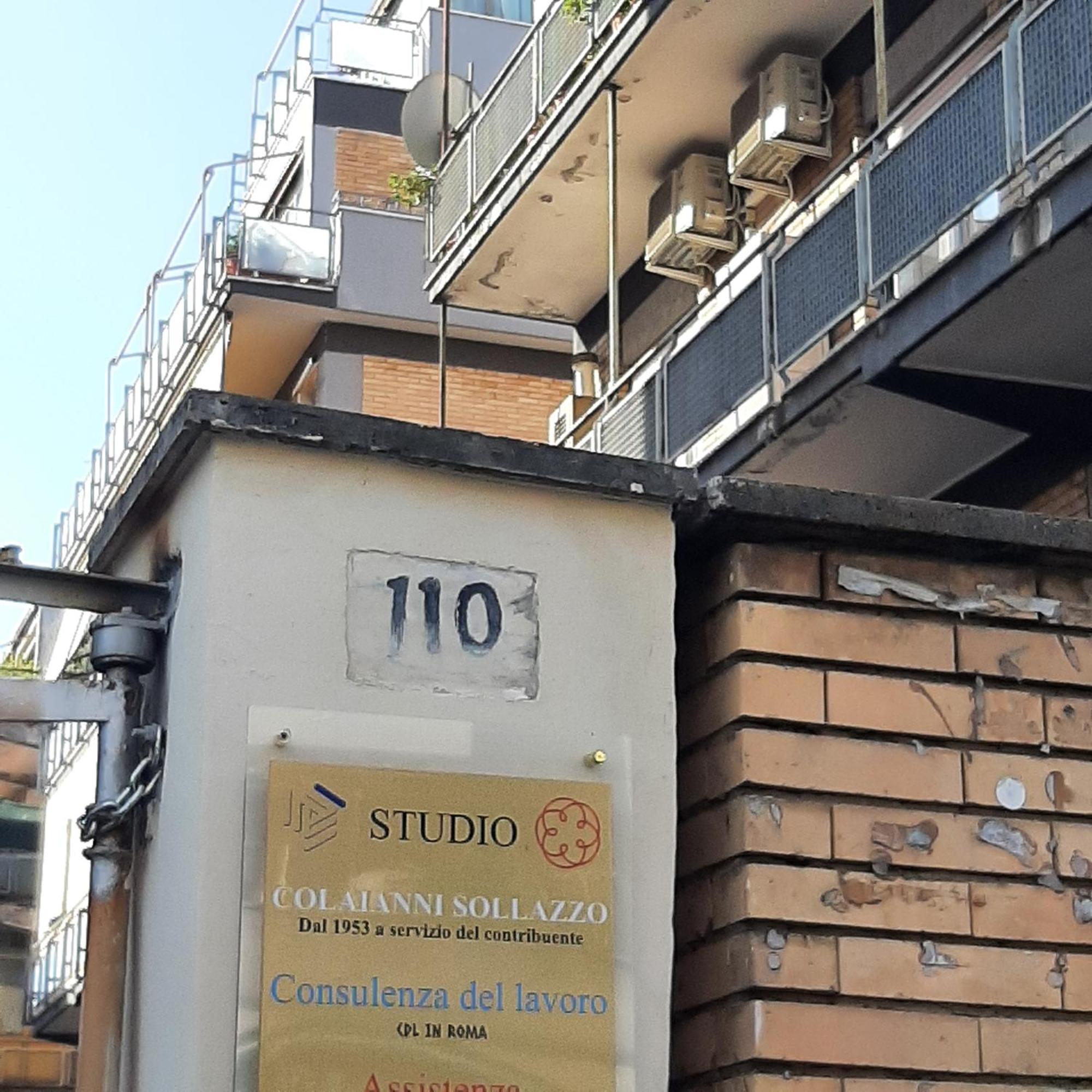- Metro C Appartement *