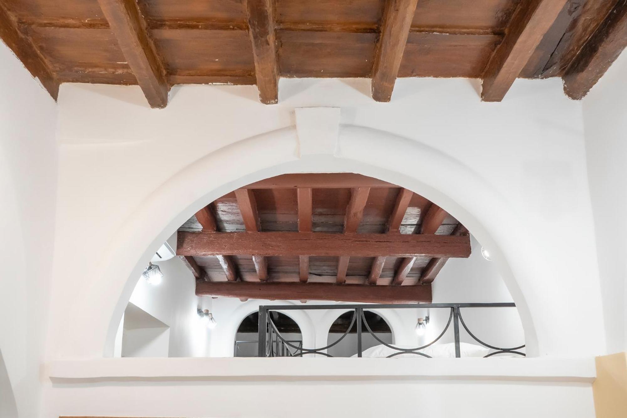 Domus Superior Capocci - Colosseum - Rione Monti Apartment Rome