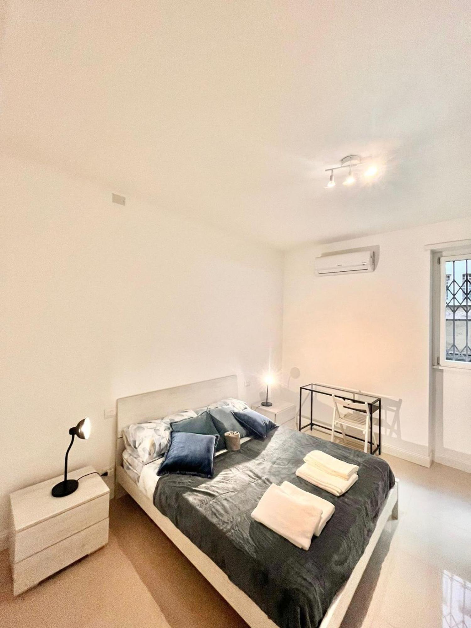 Double With Private Bathroom In Shared Alloggio in famiglia