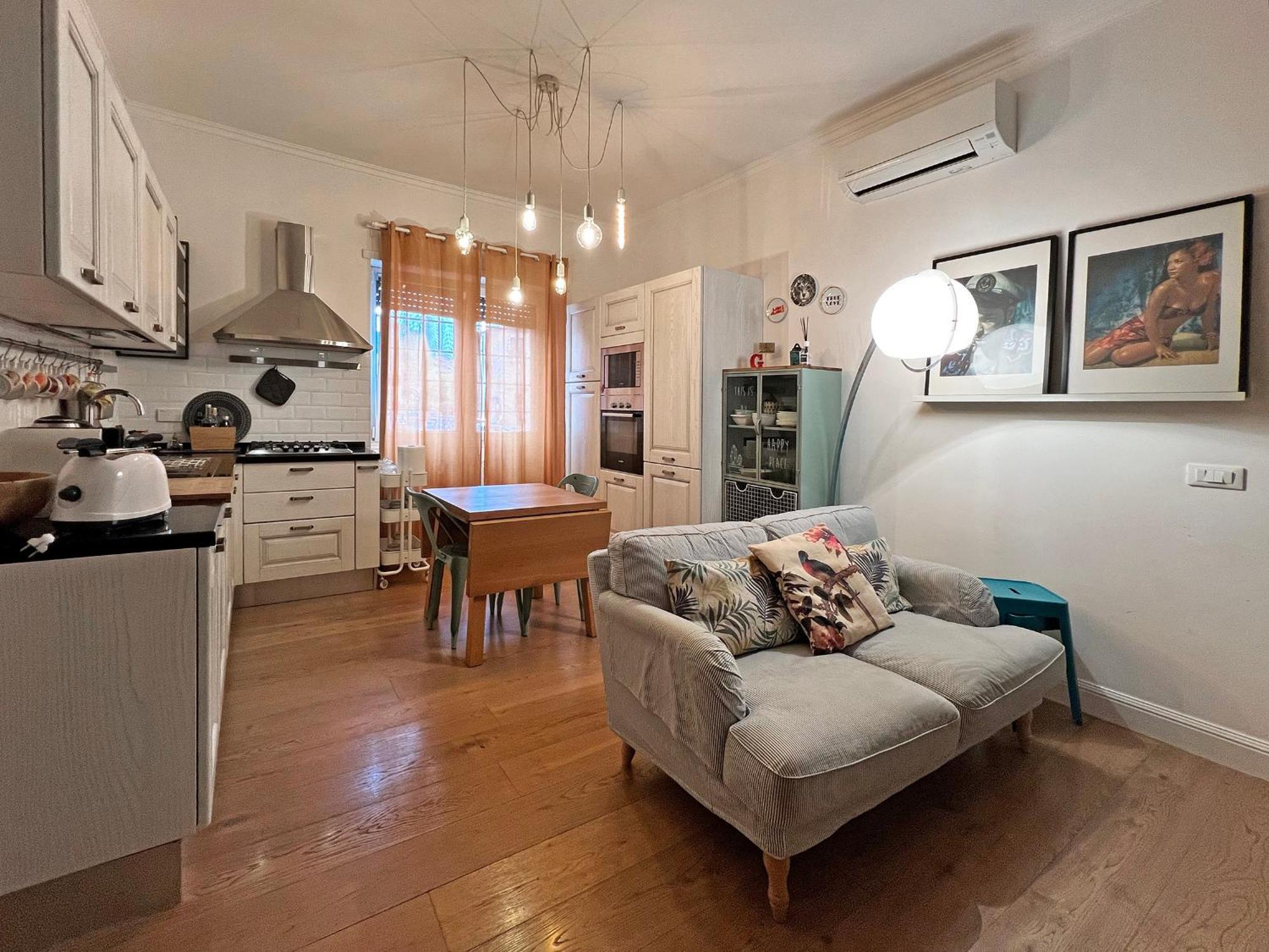 Apartment Casa Gioia - Metro Garbatella Rome
