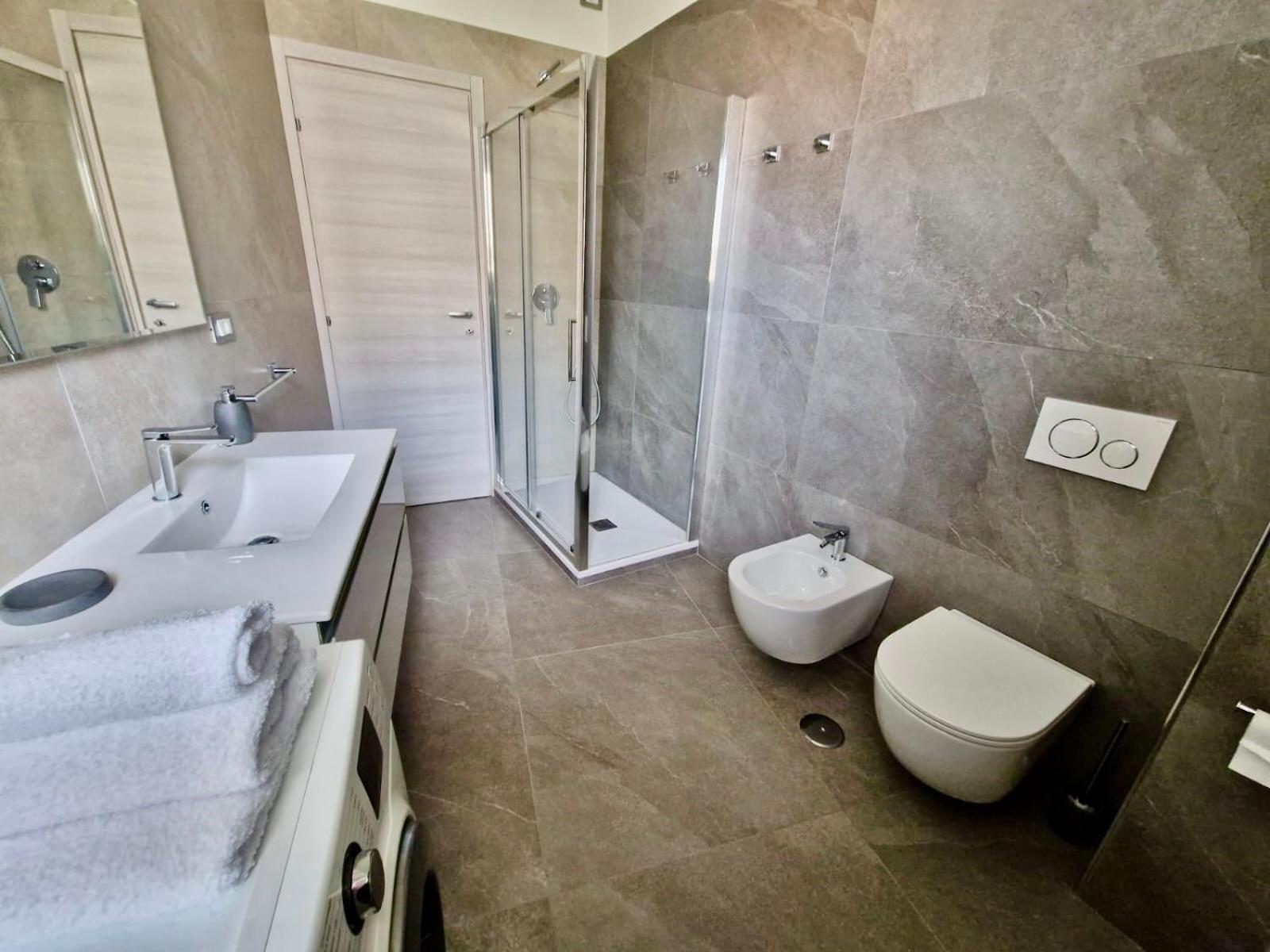 Domus Alessio Apartment *
