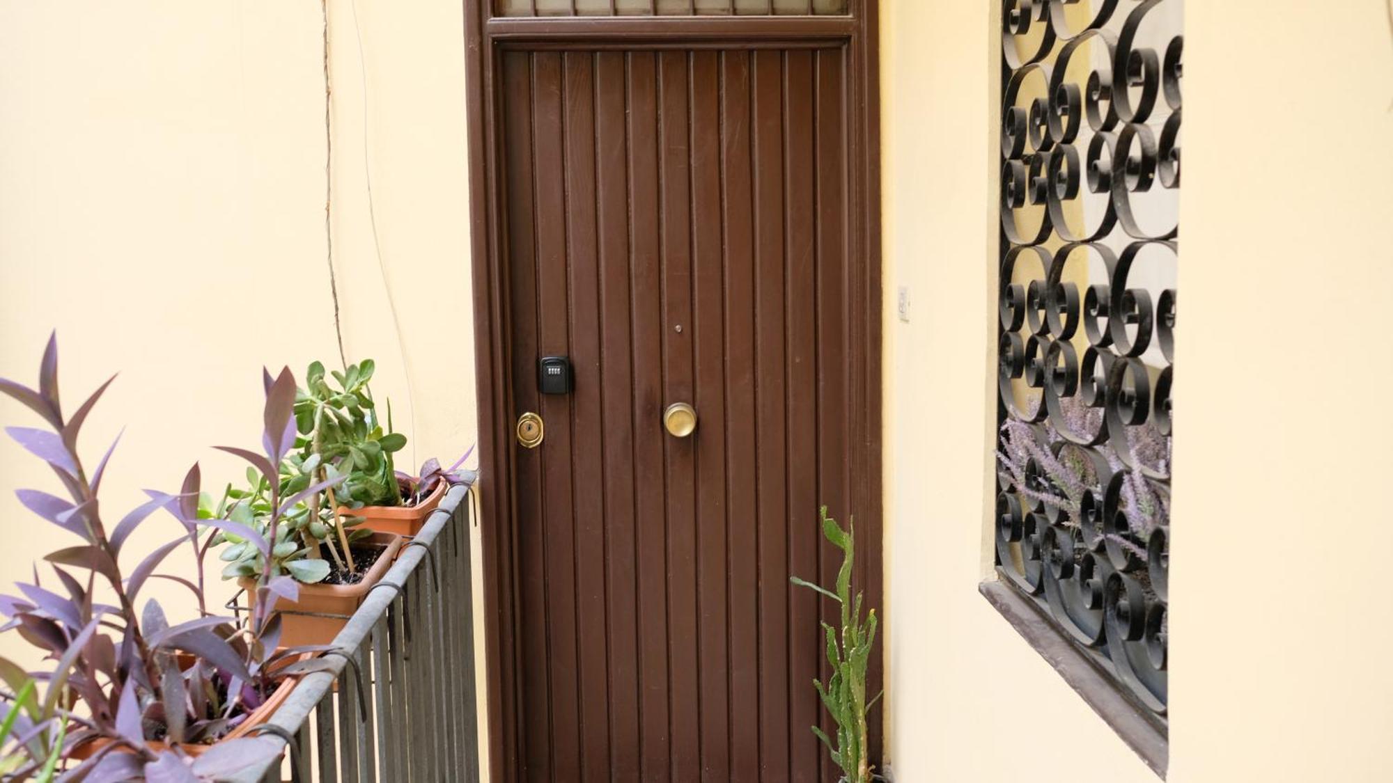 New! True-stevere Amazing Double Bed For 5 Pax Appartement
