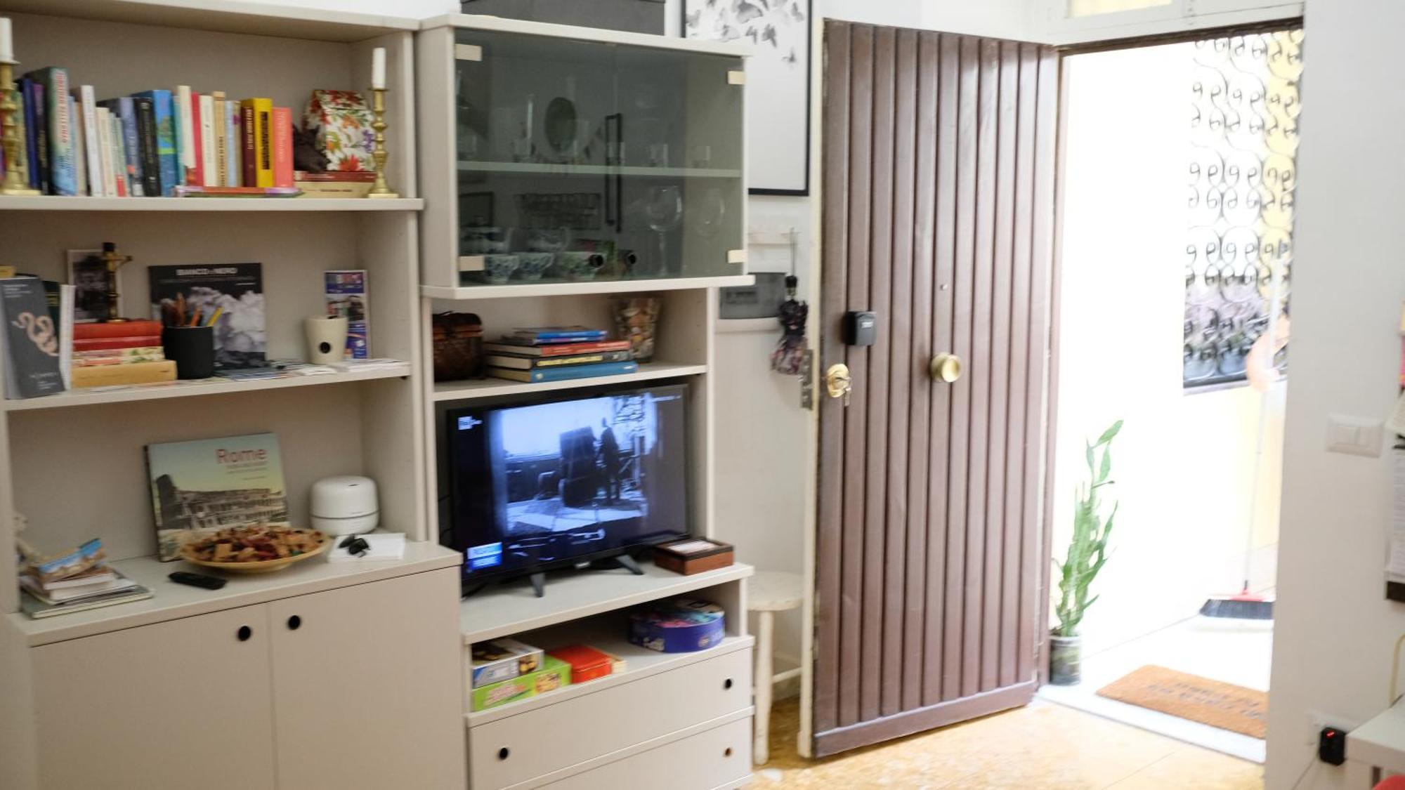 New! True-stevere Amazing Double Bed For 5 Pax * Rome