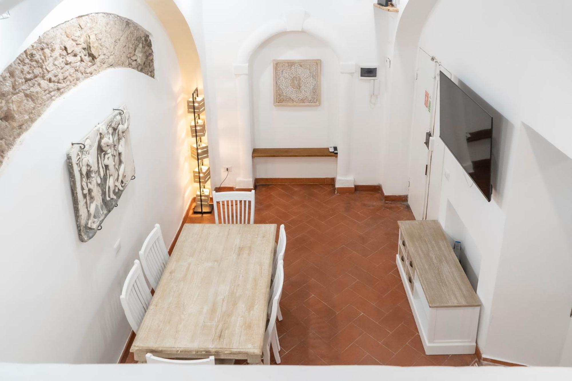 Apartment Domus Castle Colosseum - Rione Monti *