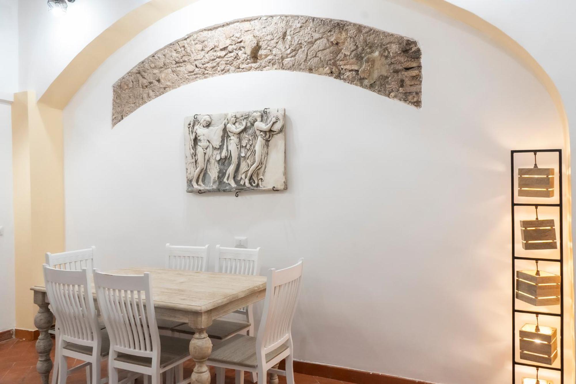 Apartment Domus Castle Colosseum - Rione Monti