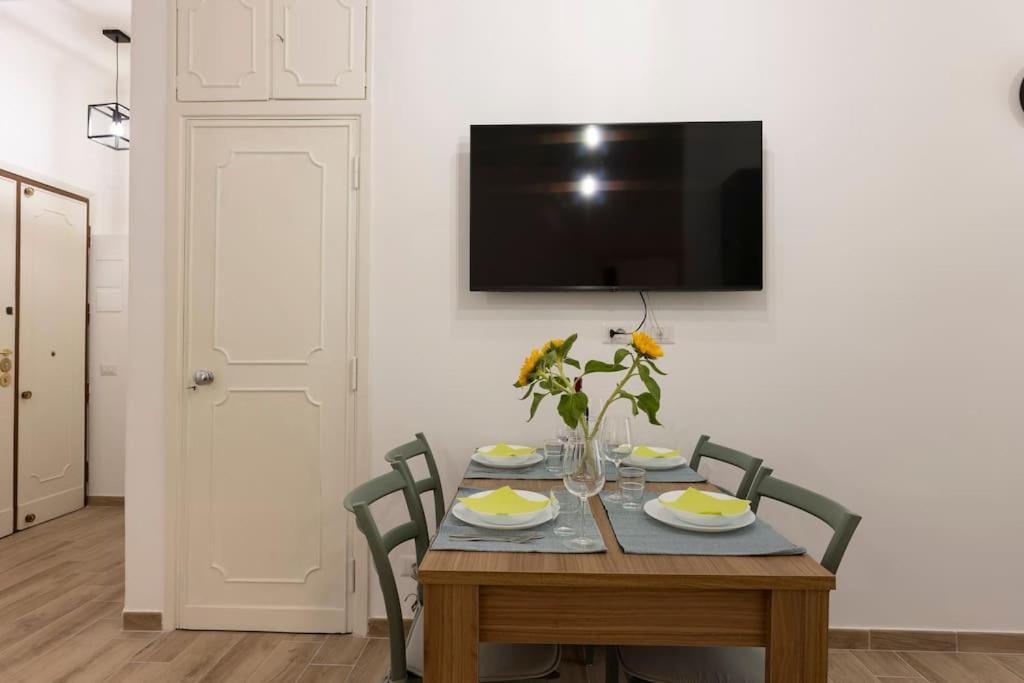 Apartment City Center - A Casa Di Lidia *
