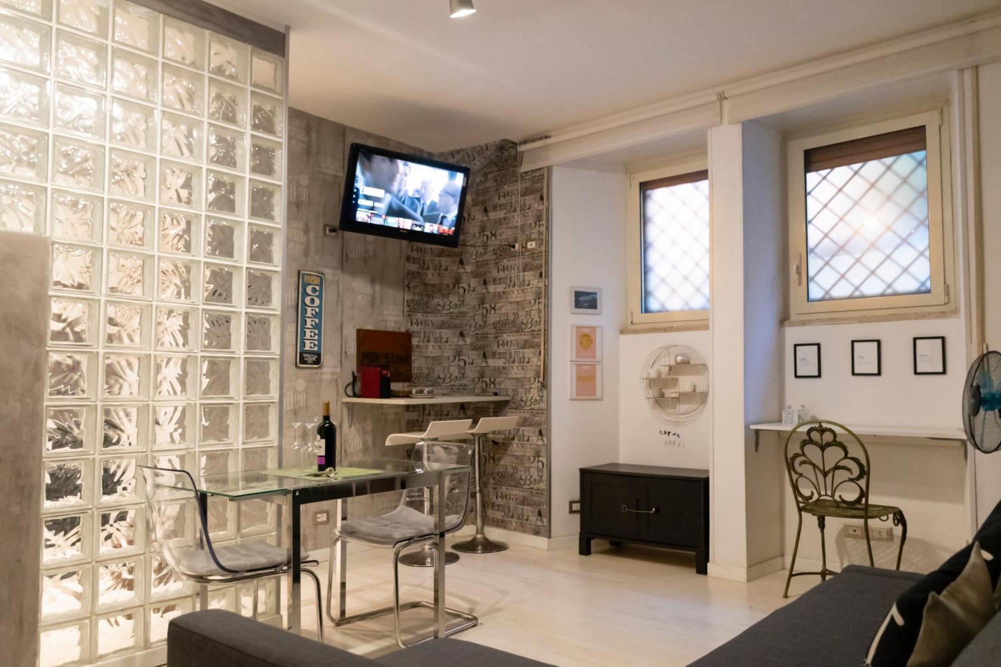 Mazzini Apartment *