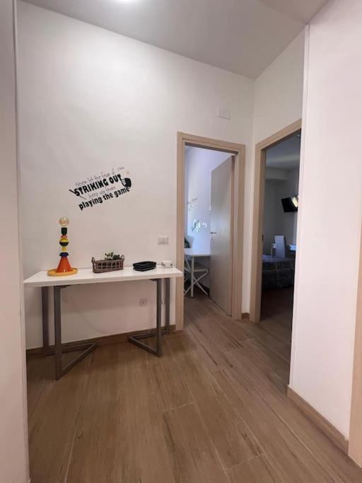 Grazioso Tiburtina - 3 Bedrooms Appartamento