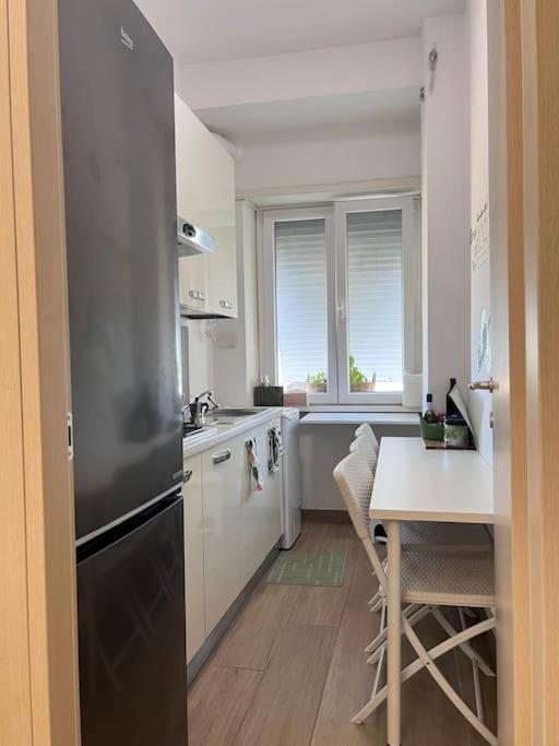 Appartamento Grazioso Tiburtina - 3 Bedrooms Roma